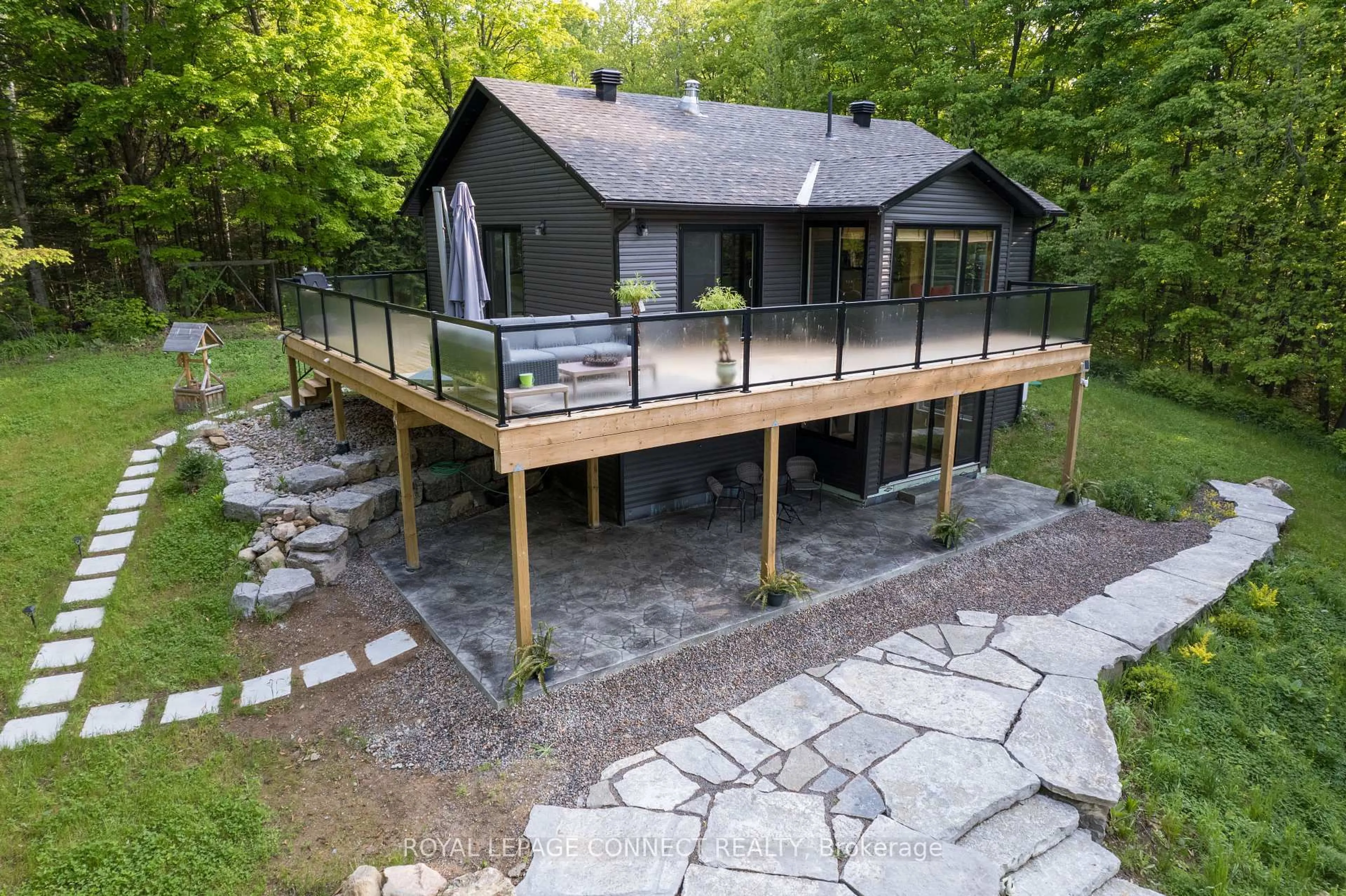 Patio, unknown for 3 Irwin Lane, Maynooth Ontario K0L 2S0