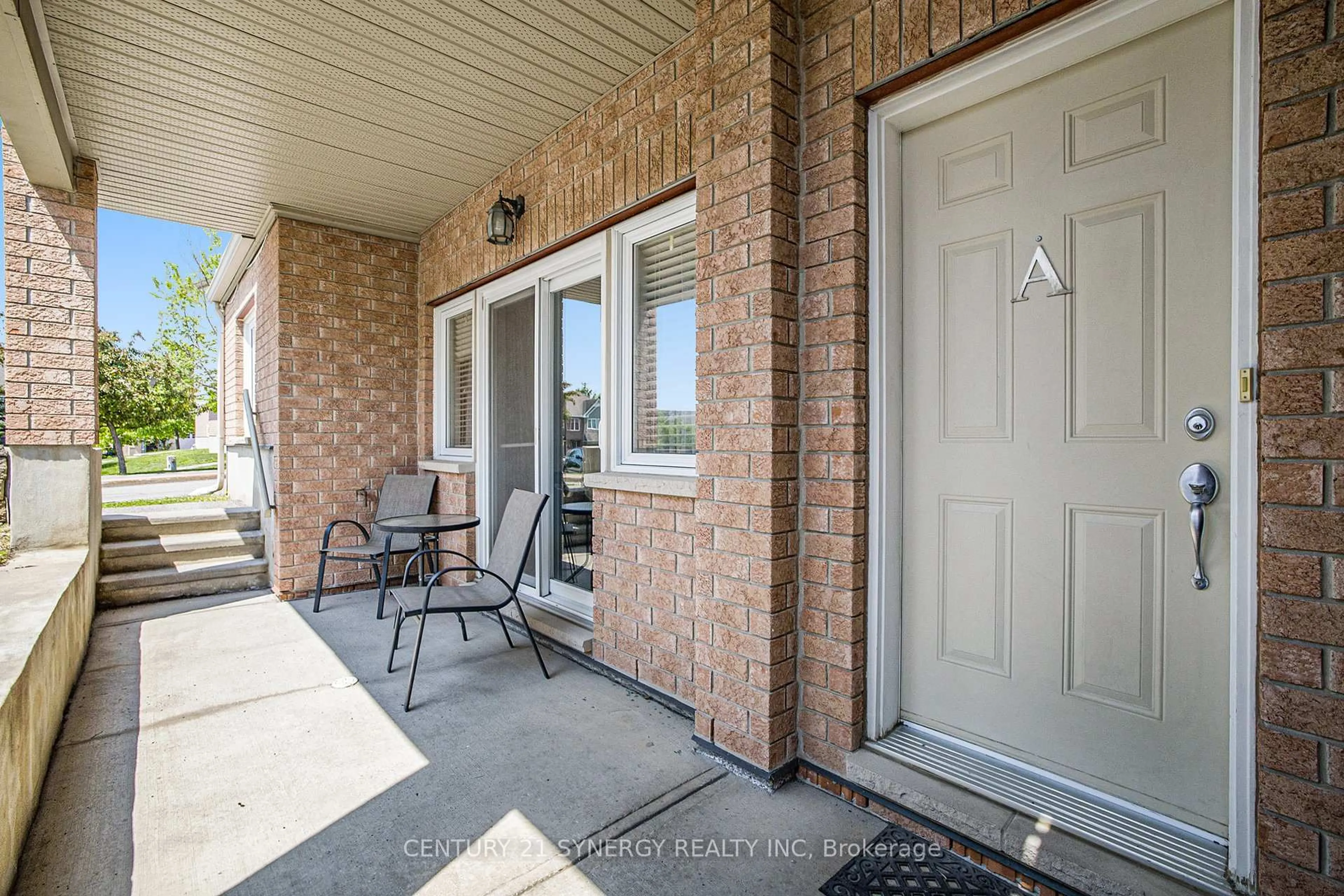Indoor entryway for 201 Espresso Private #A, Ottawa Ontario K1T 0K5
