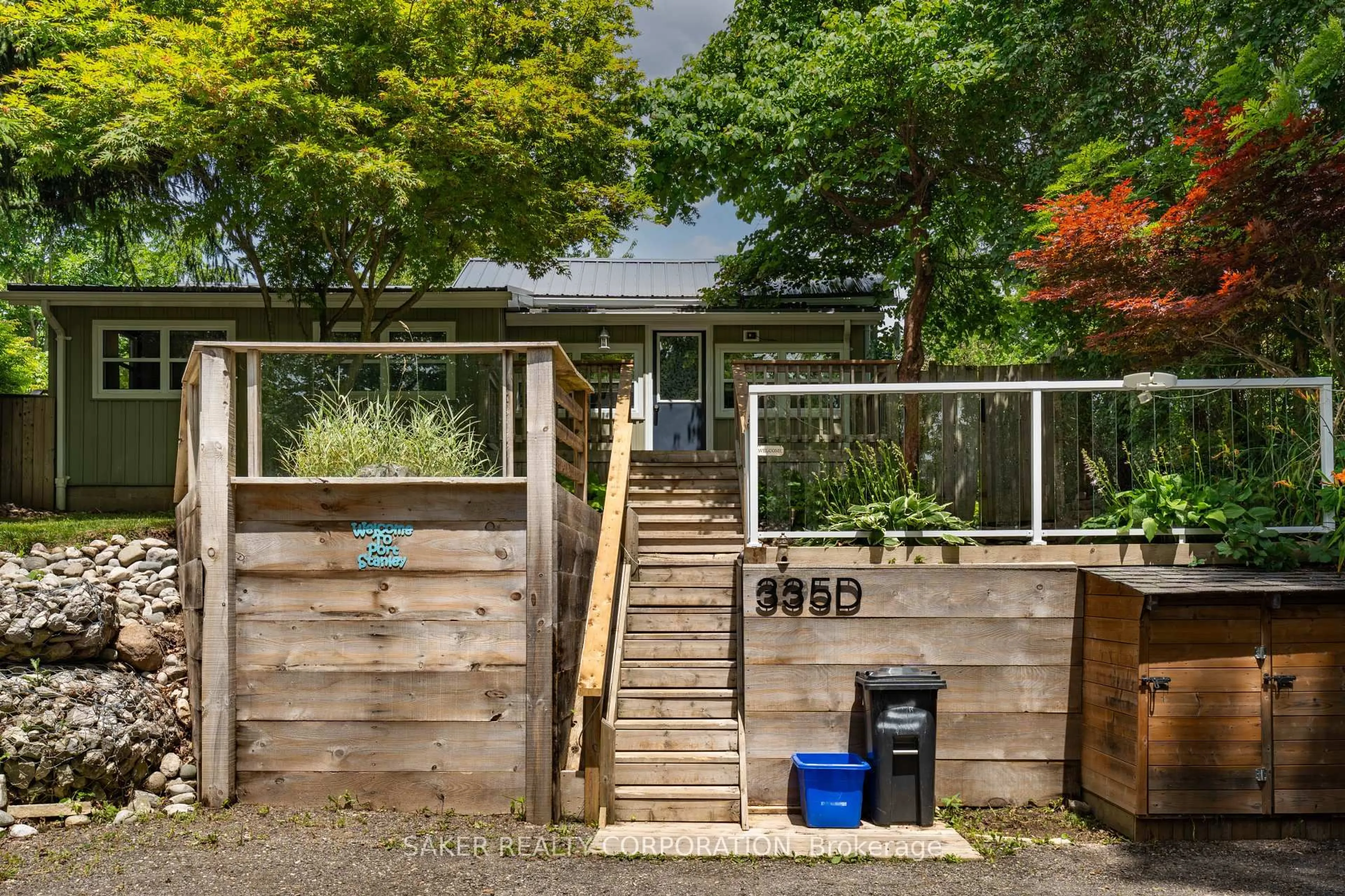 Patio, street for 335D George St, Central Elgin Ontario N5L 1C6