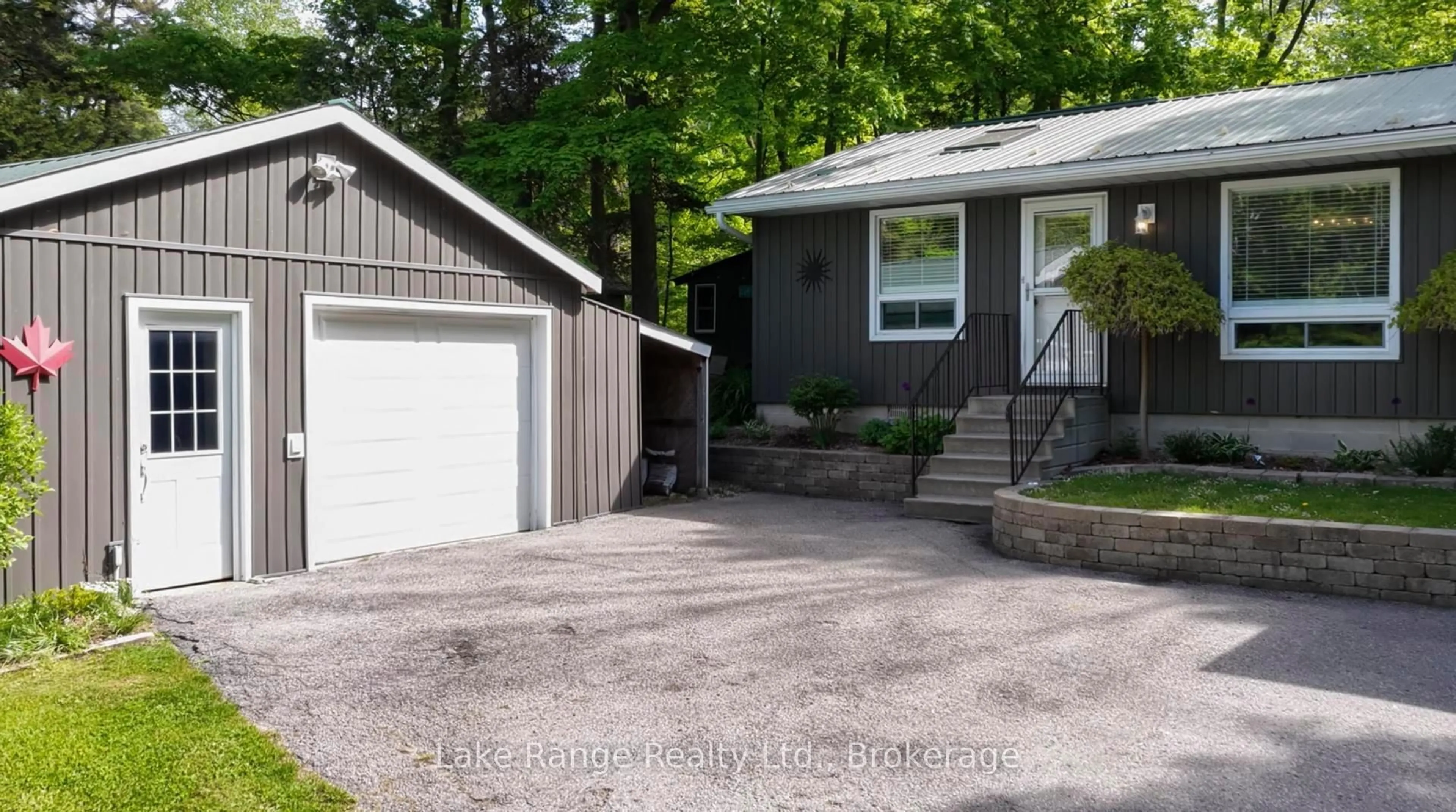Home with vinyl exterior material, street for 120 Lake Range Dr, Huron-Kinloss Ontario N2Z 2X3