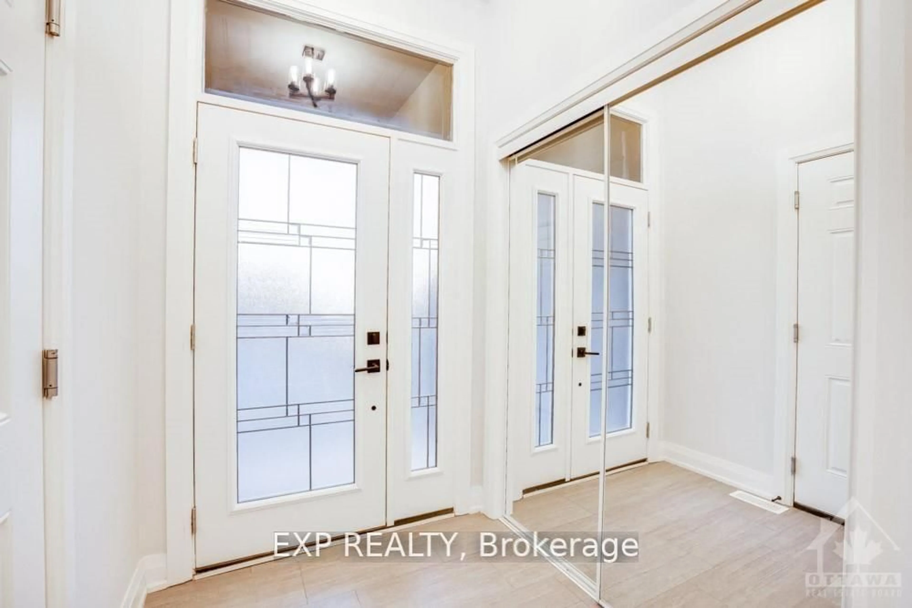 Indoor entryway for 188 Argile St, Casselman Ontario K0A 1M0