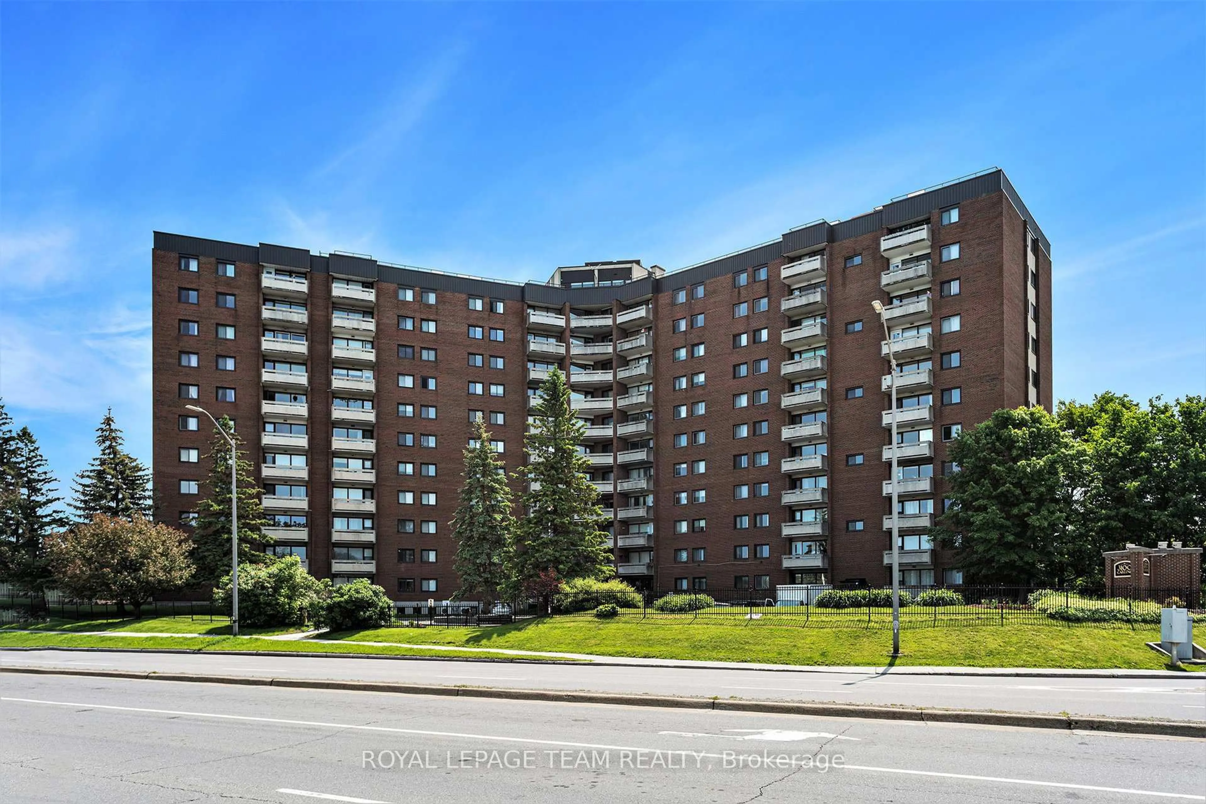 Unknown for 3100 Carling Ave #208, Ottawa Ontario K2B 6J6