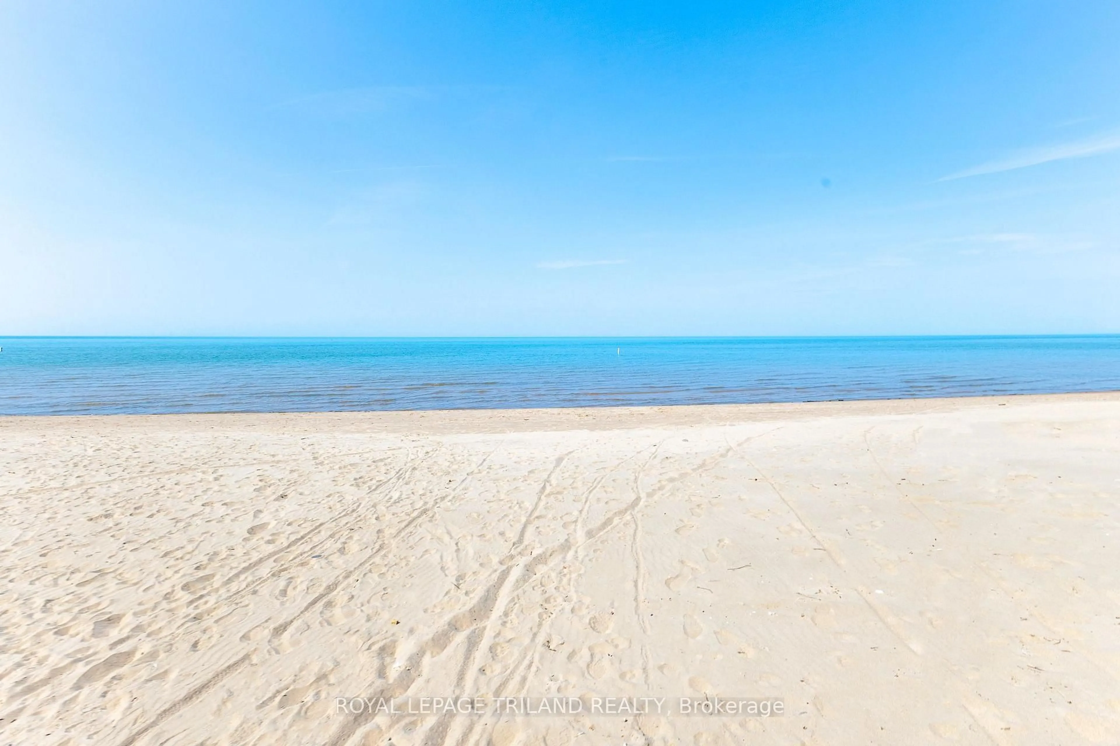 Unknown for 10342 Beach O' Pines Rd, Lambton Shores Ontario N0M 1T0