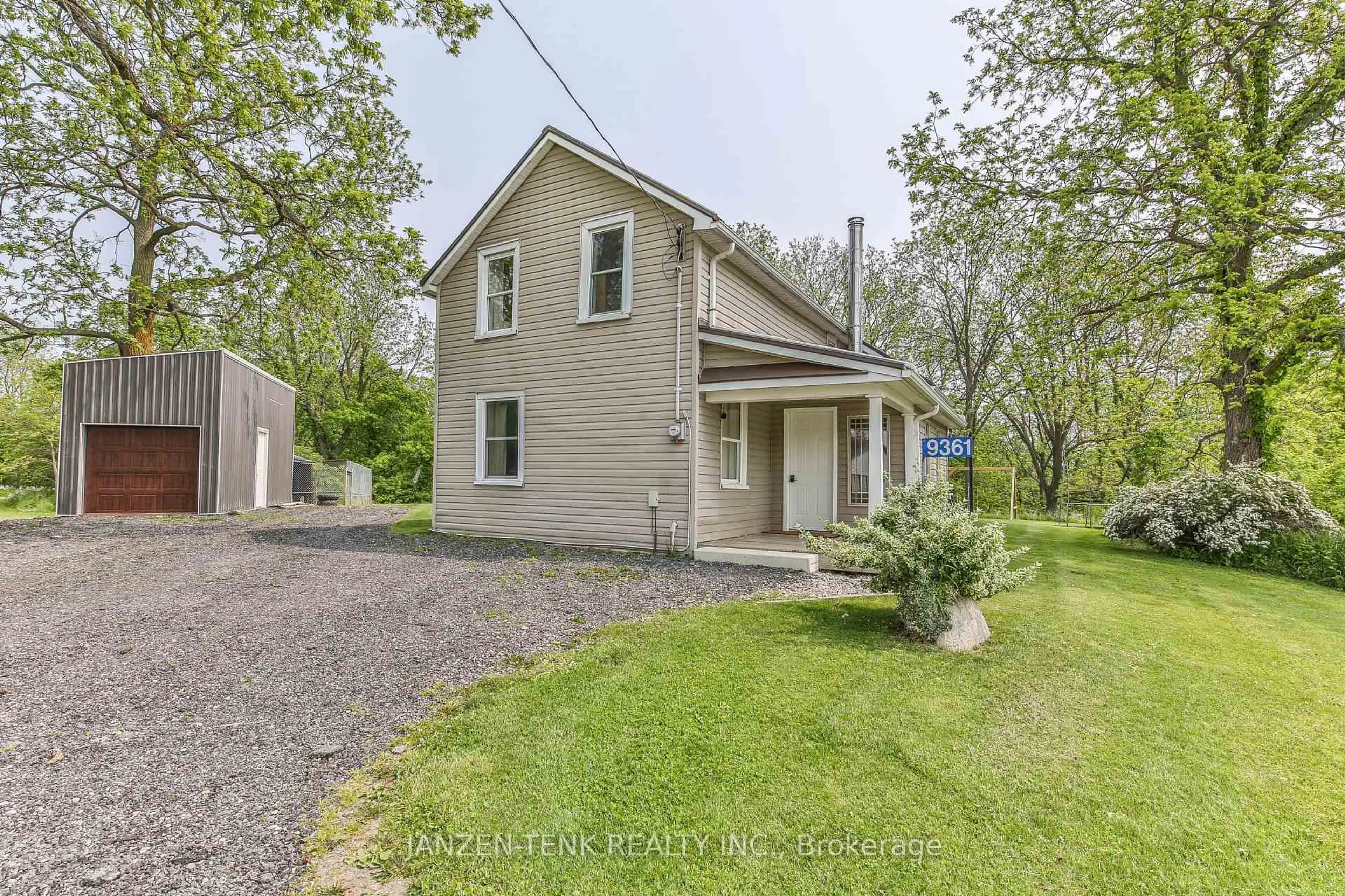 A pic from outside/outdoor area/front of a property/back of a property/a pic from drone, street for 9361 Richmond Rd, Bayham Ontario N5H 2R1