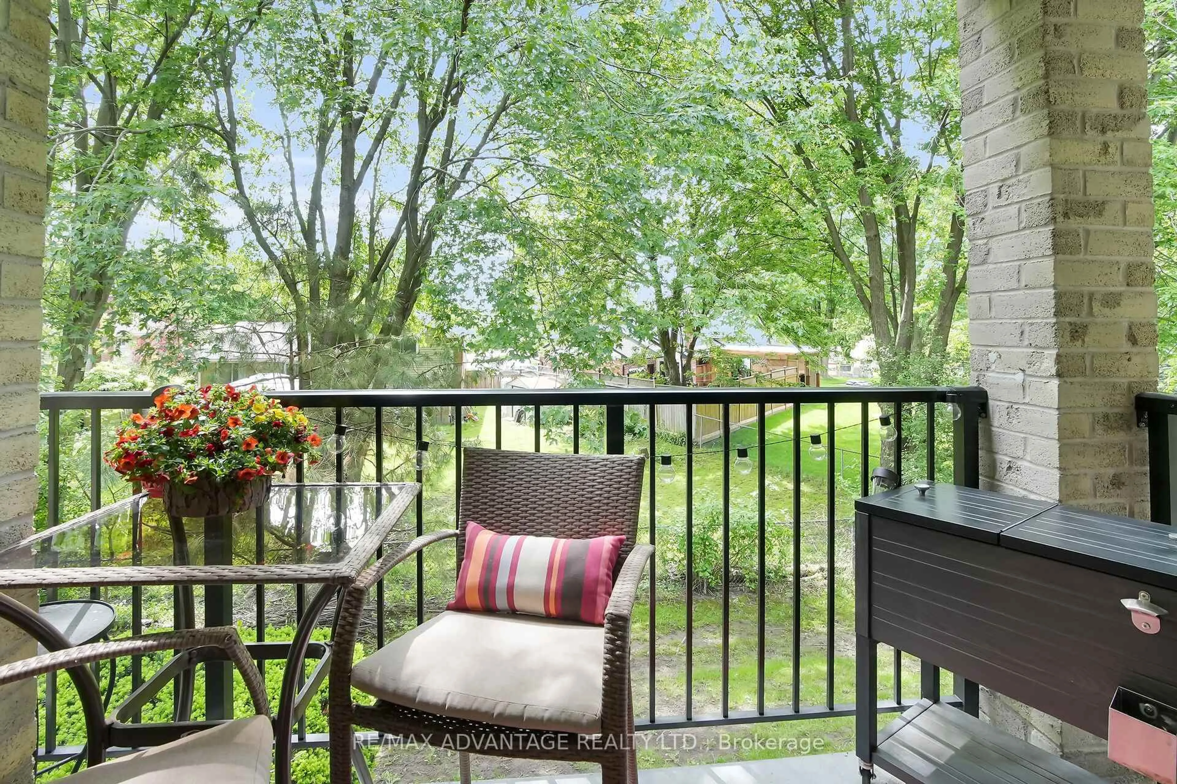 Patio, water/lake/river/ocean view for 725 Deveron Cres #215, London South Ontario N5Z 4X3