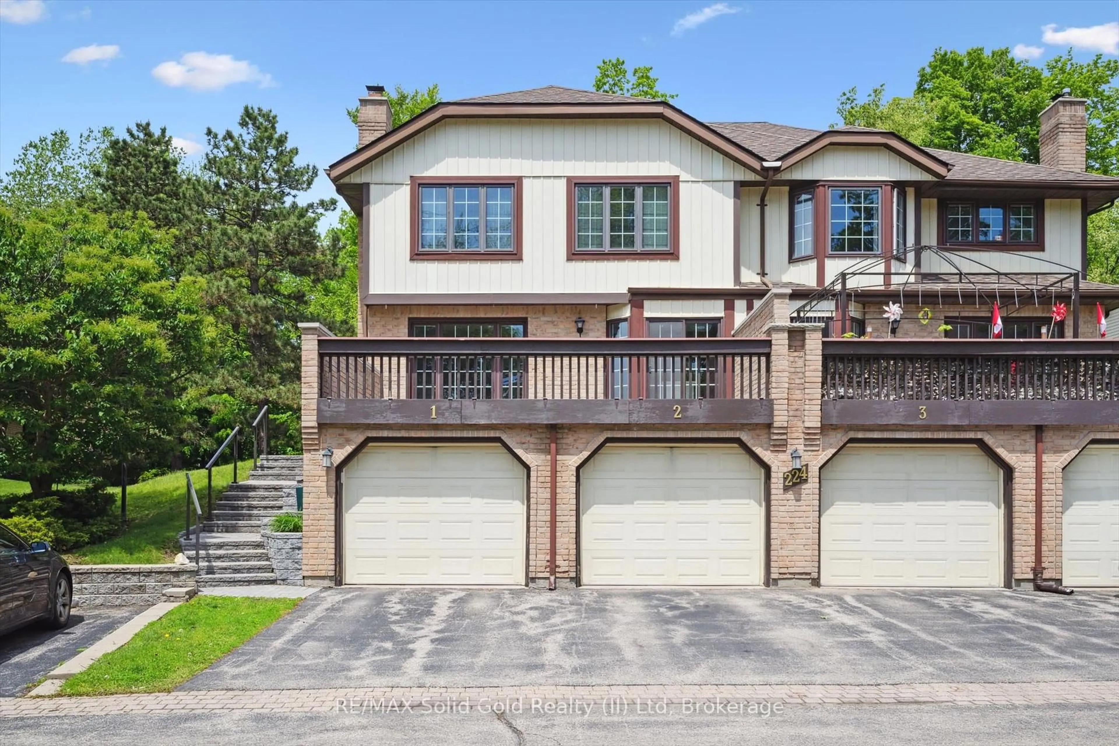 Unknown for 224 Kingswood Dr #1, Kitchener Ontario N2E 2K2