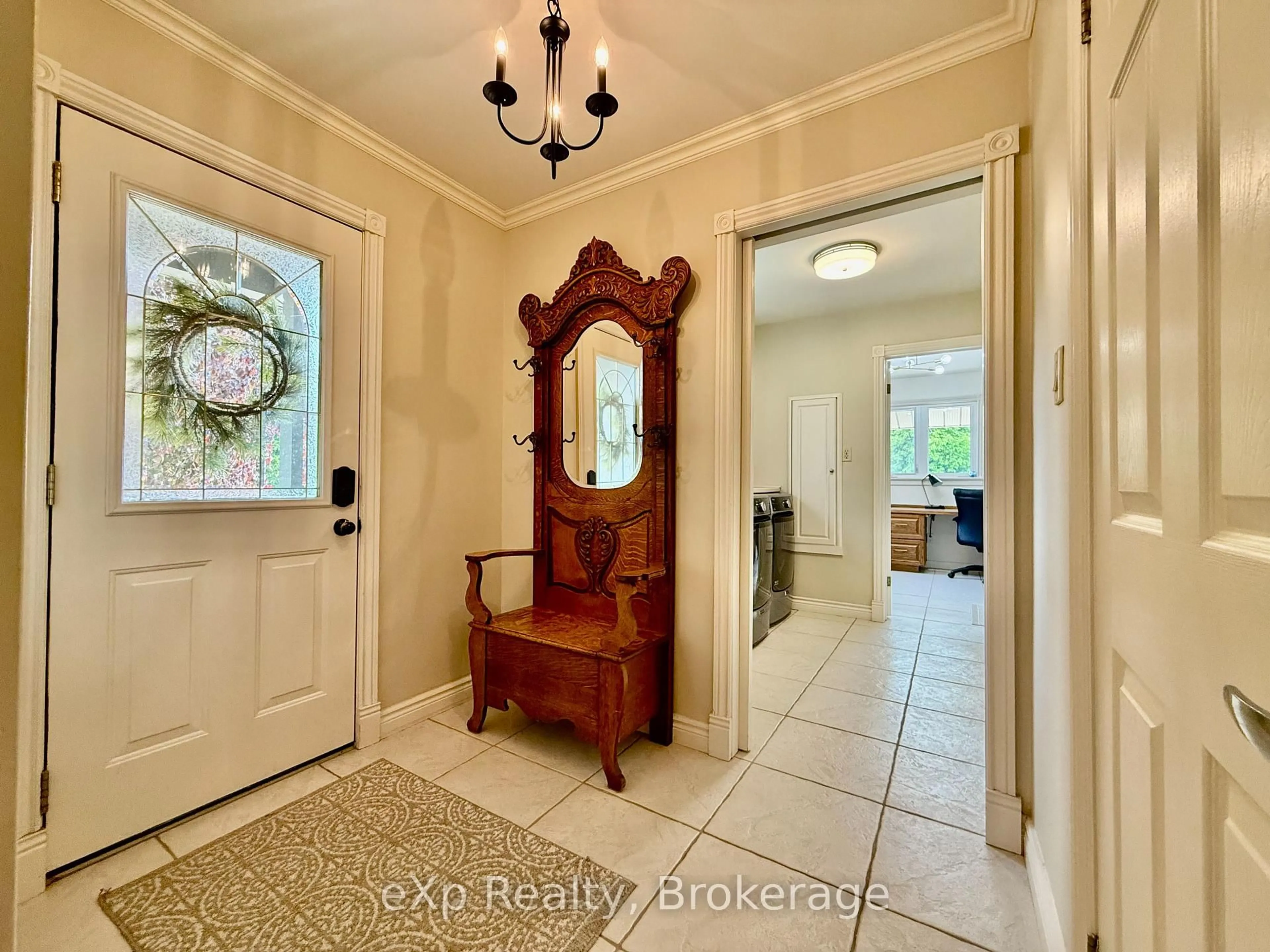 Indoor entryway for 93 Sideroad 40, South Bruce Ontario N0G 2J0