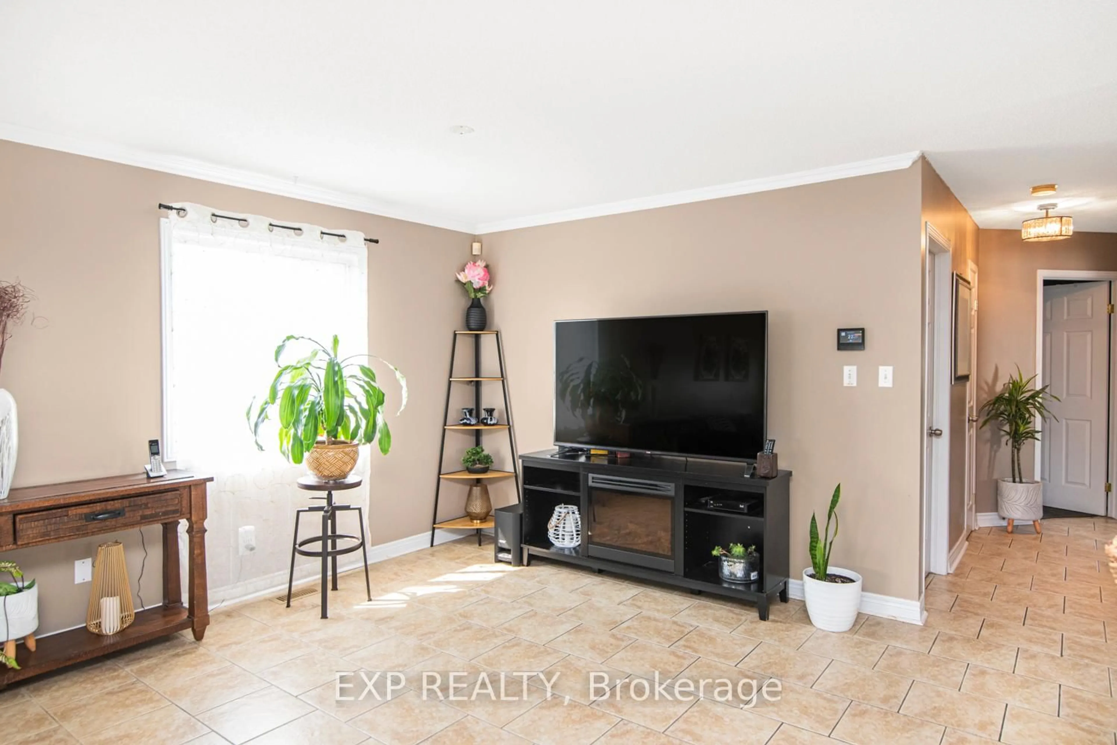 Unknown for 360 White Sands Dr, London South Ontario N6M 1J1