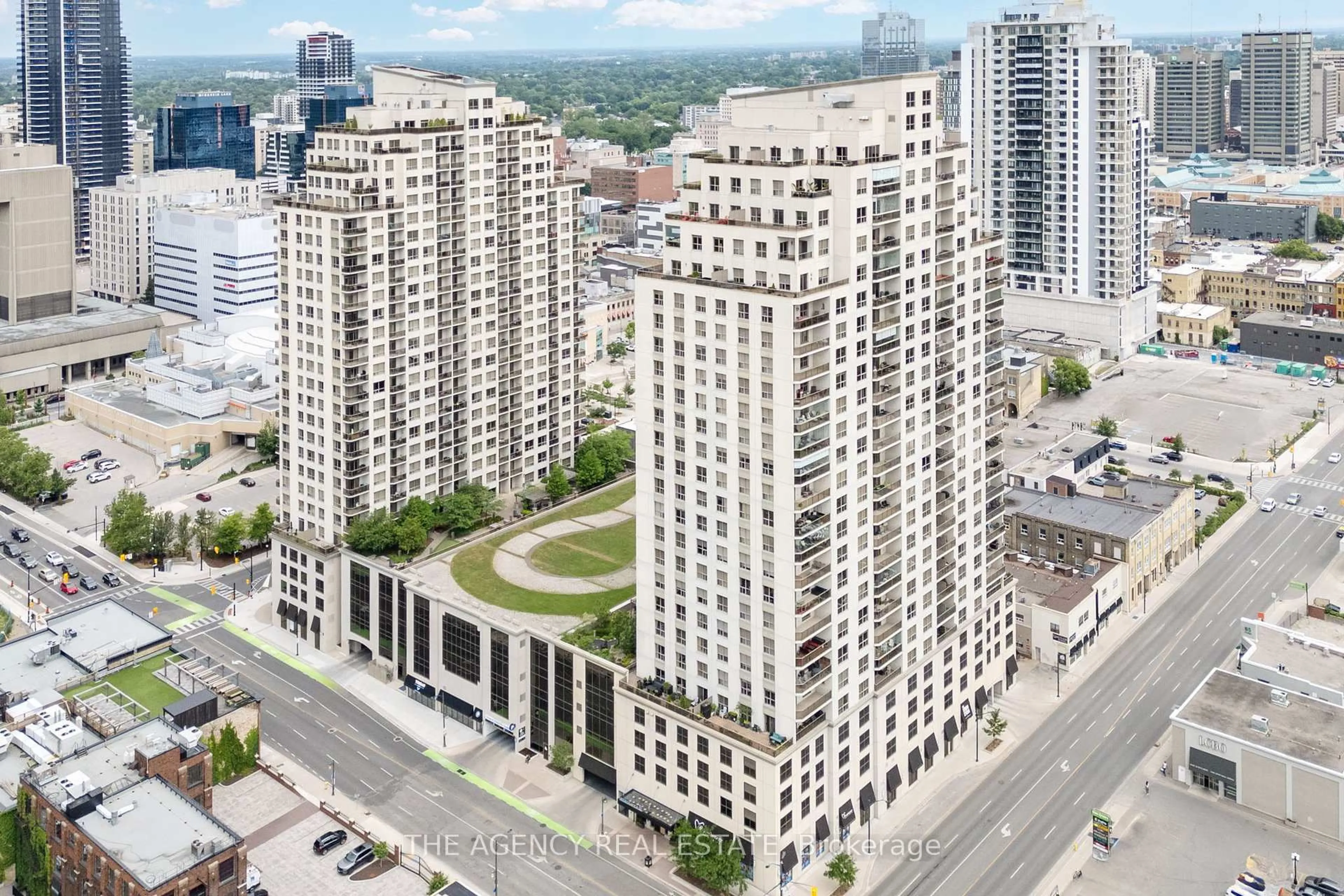 A pic from outside/outdoor area/front of a property/back of a property/a pic from drone, city buildings view from balcony for 330 Ridout St #1701, London East Ontario N6A 0A7
