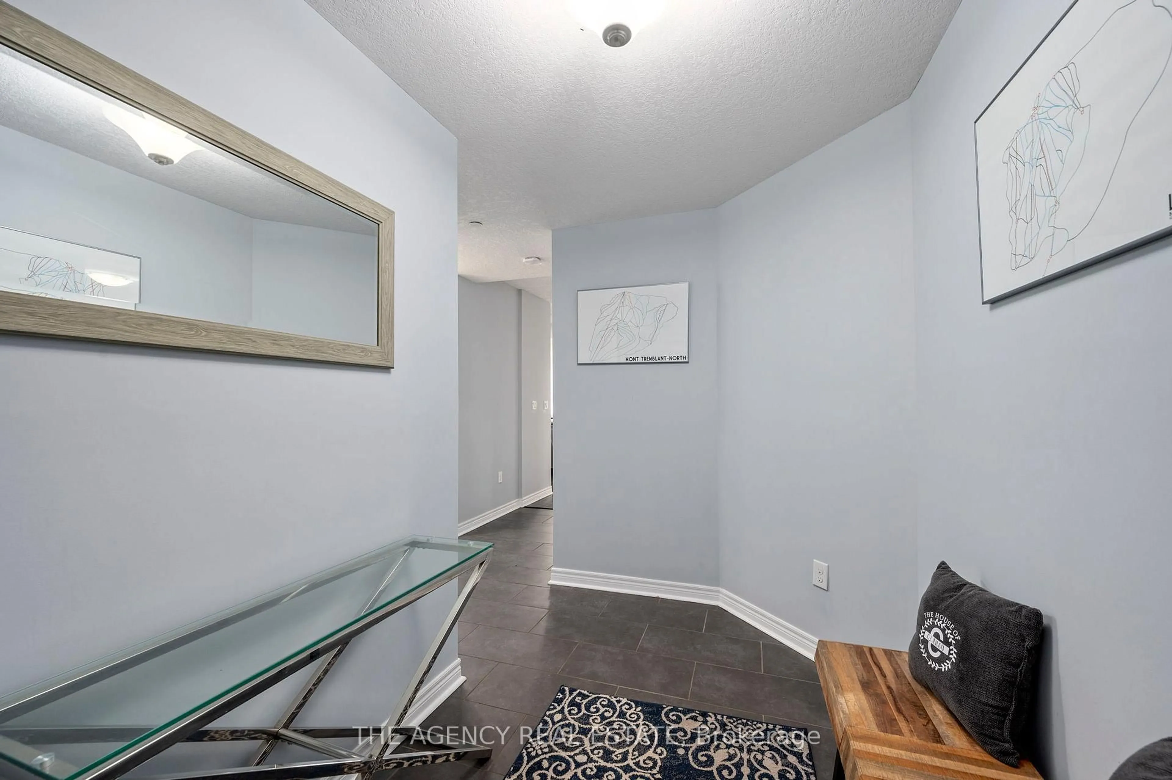 Unknown for 330 Ridout St #1701, London East Ontario N6A 0A7