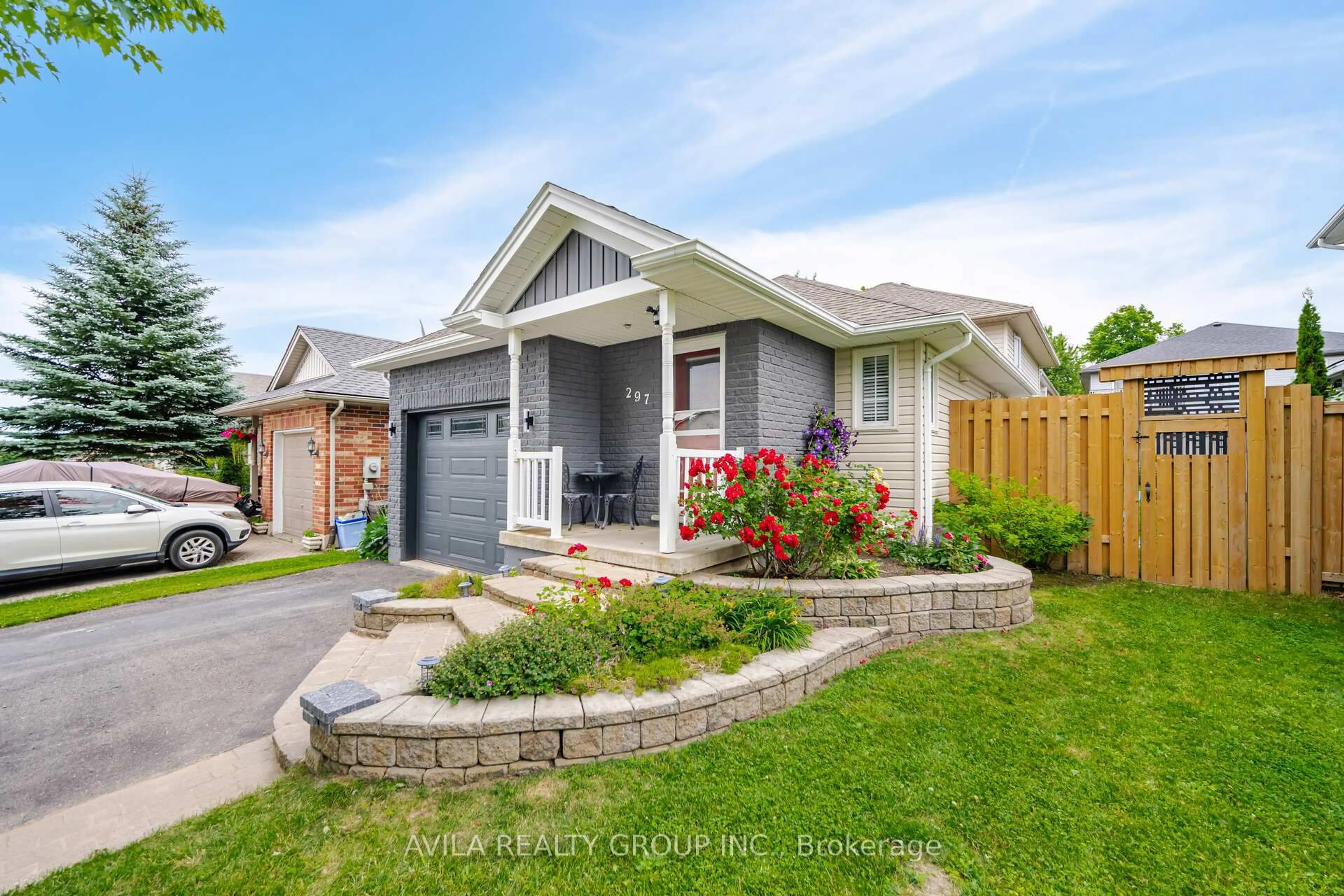 Home with brick exterior material, street for 297 Berry St, Shelburne Ontario L0N 1S2