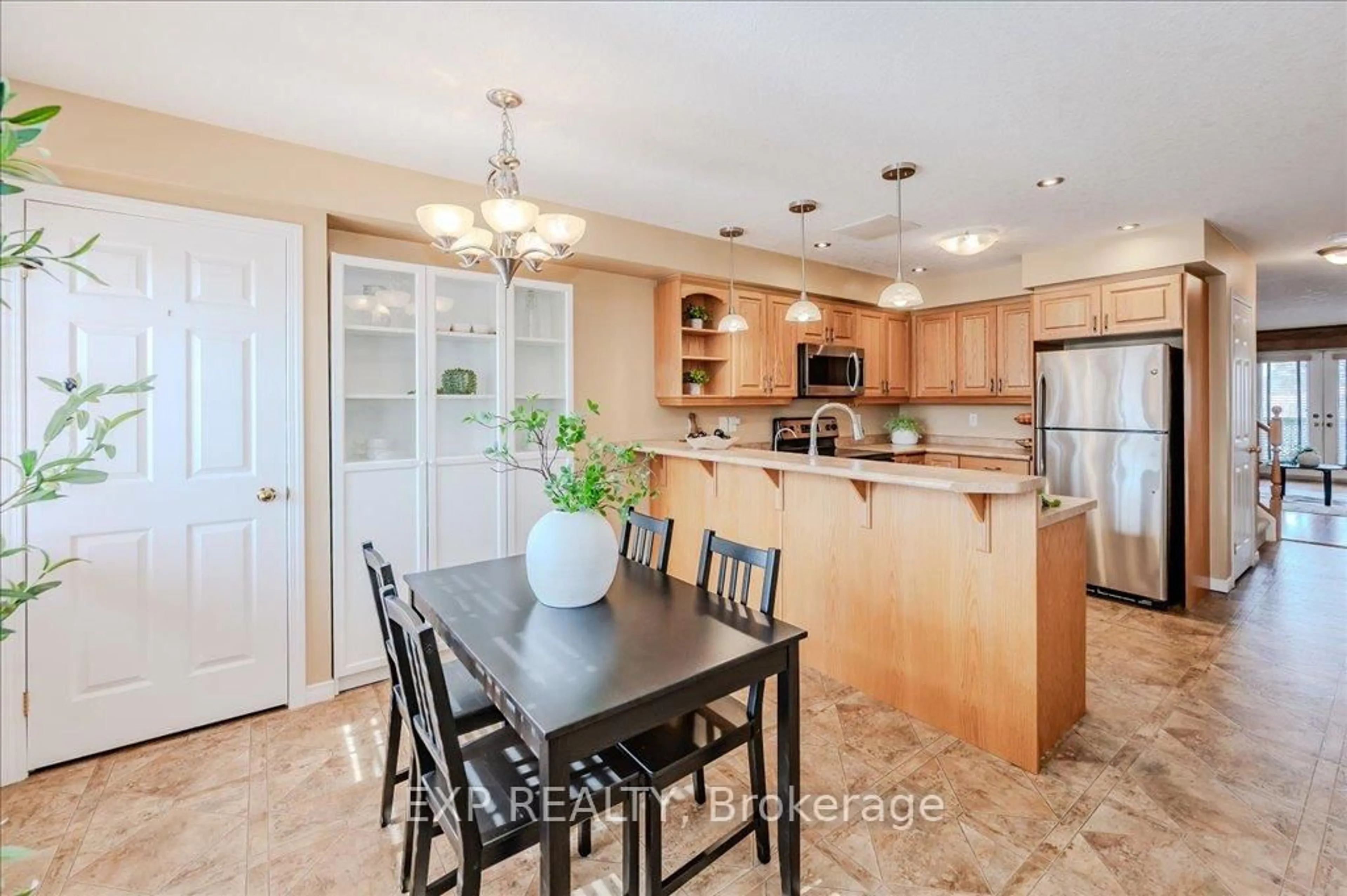 Open concept kitchen, ceramic/tile floor for 50 Howe Dr #21A, Kitchener Ontario N2E 0A3