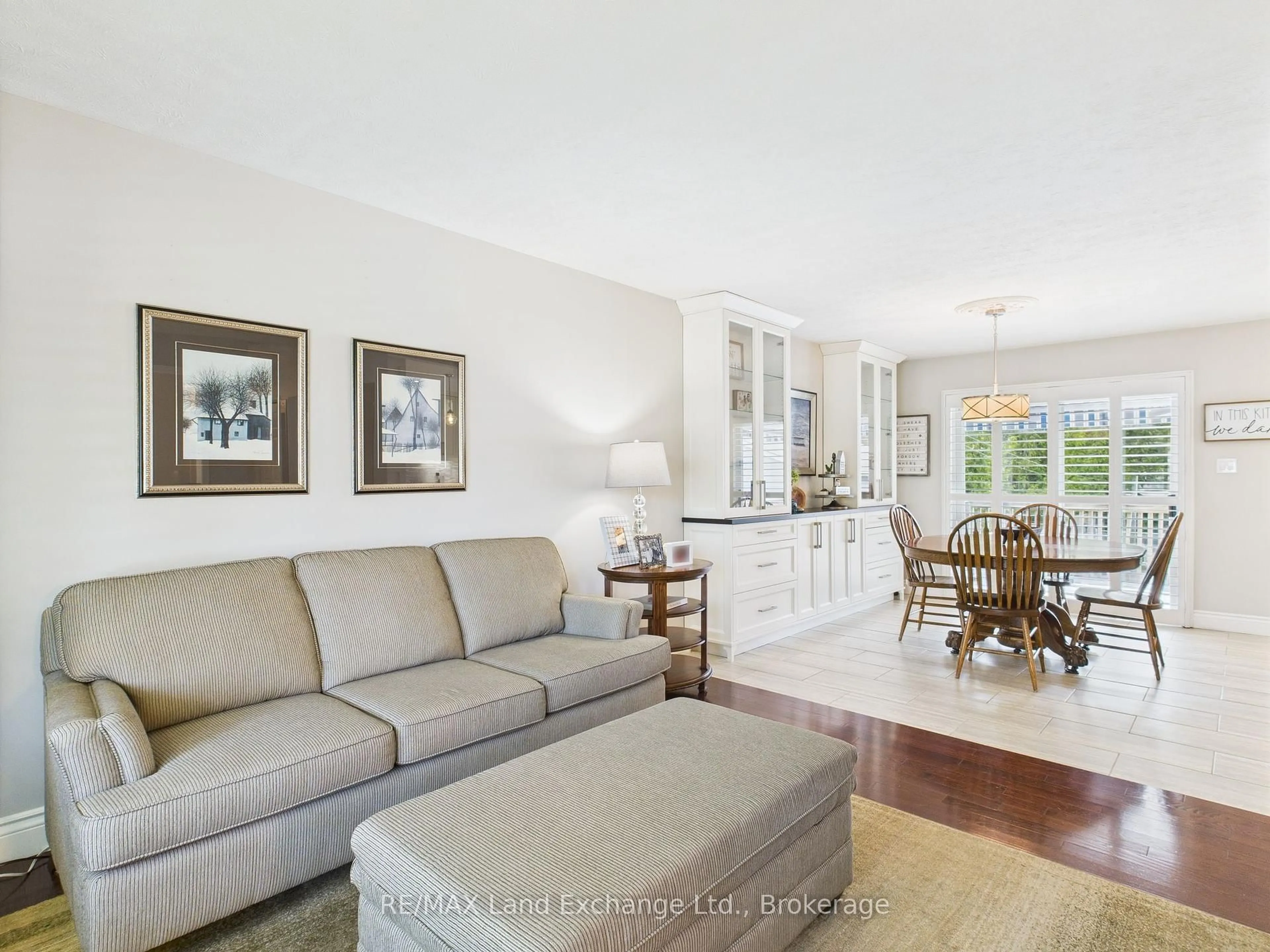 Living room with furniture, unknown for 370 Park St, Kincardine Ontario N2Z 3B1