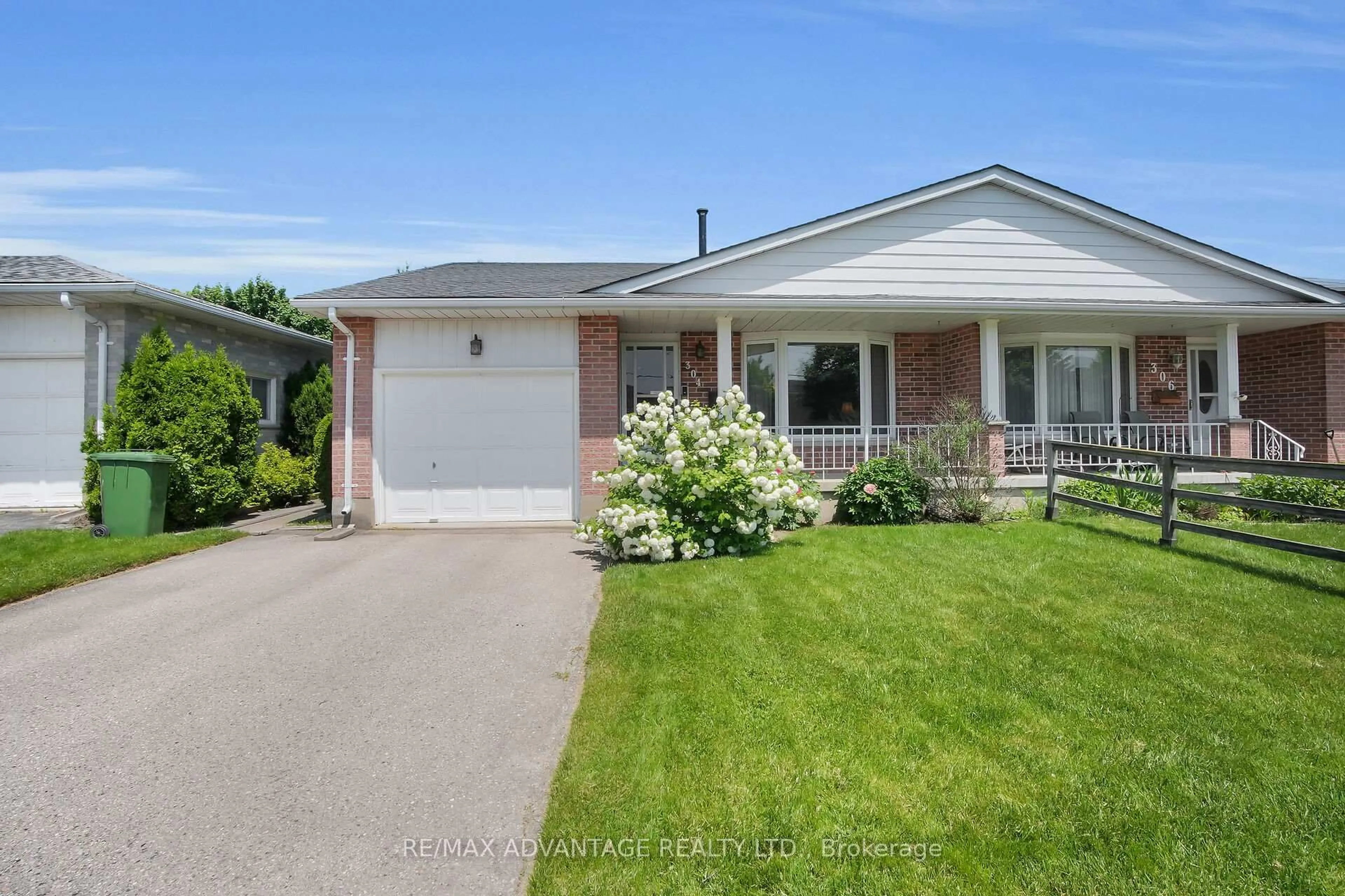 Home with vinyl exterior material, street for 304 Highview Dr, St. Thomas Ontario N5R 5W9