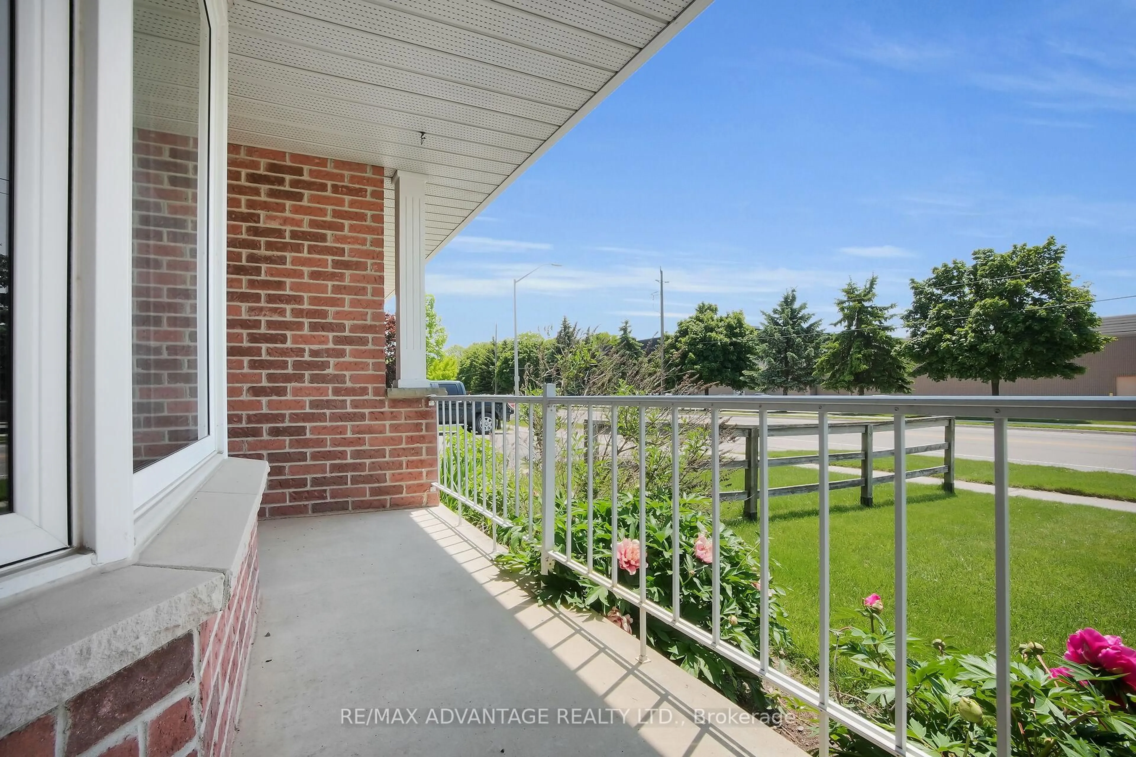 Balcony in the apartment, water/lake/river/ocean view for 304 Highview Dr, St. Thomas Ontario N5R 5W9