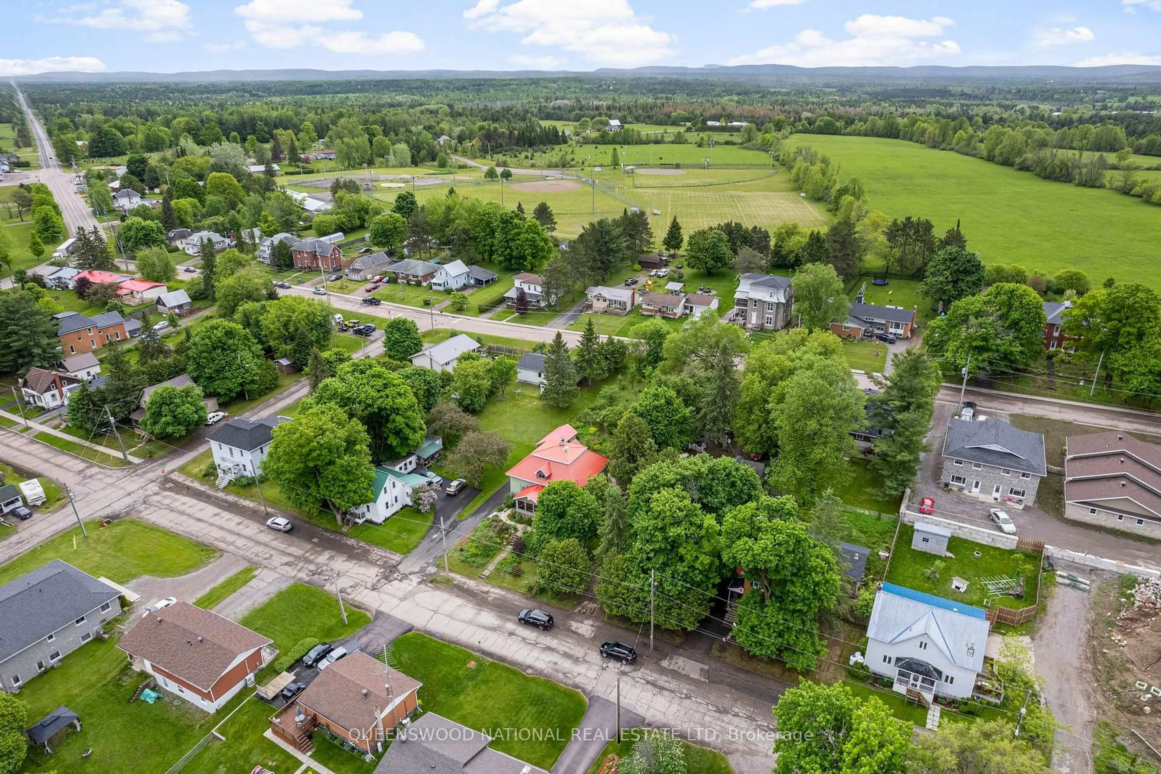 A pic from outside/outdoor area/front of a property/back of a property/a pic from drone, street for 156 Wellington St, Eganville Ontario K0J 1T0