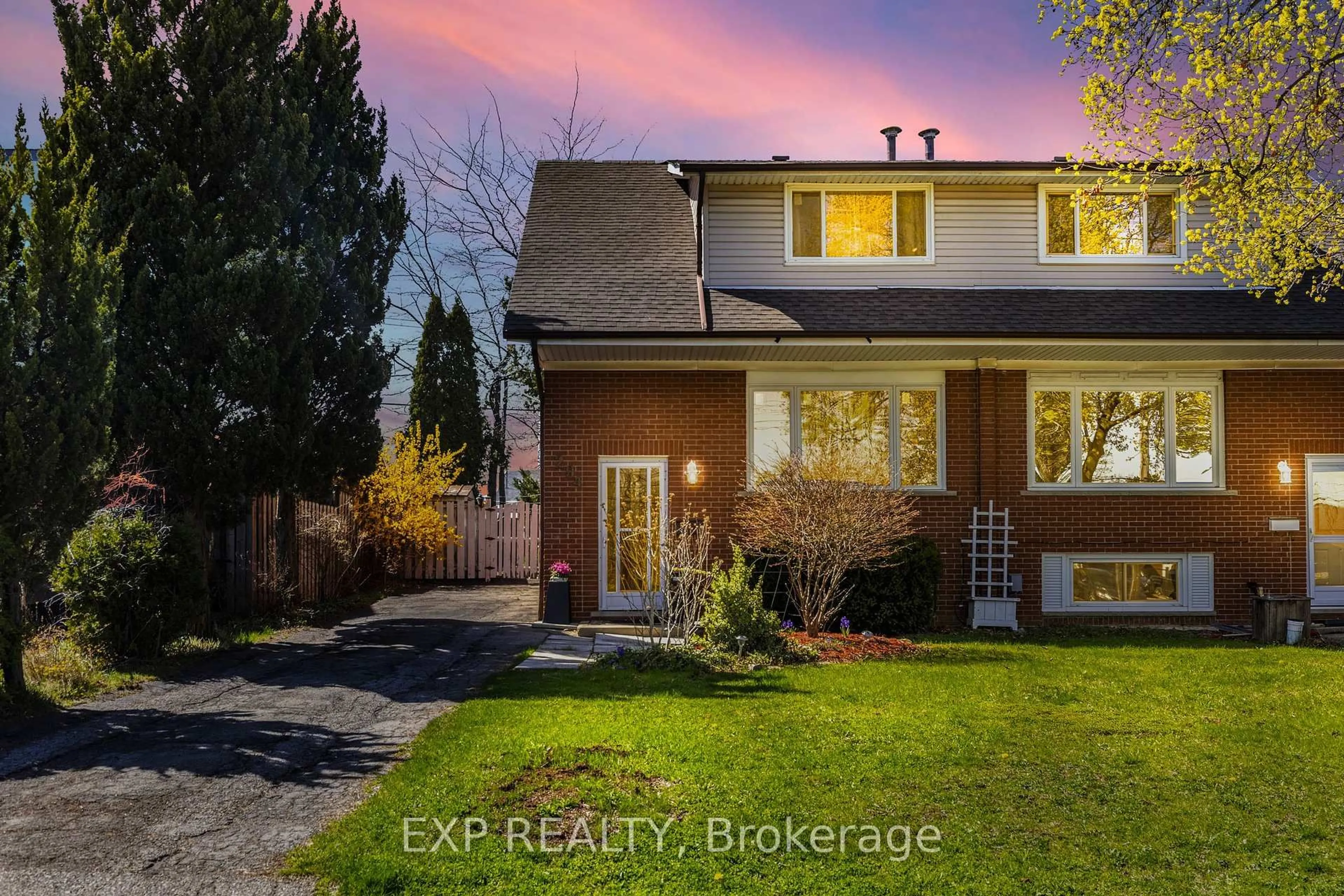Unknown for 294 Quigley Rd, Hamilton Ontario L8K 5N1
