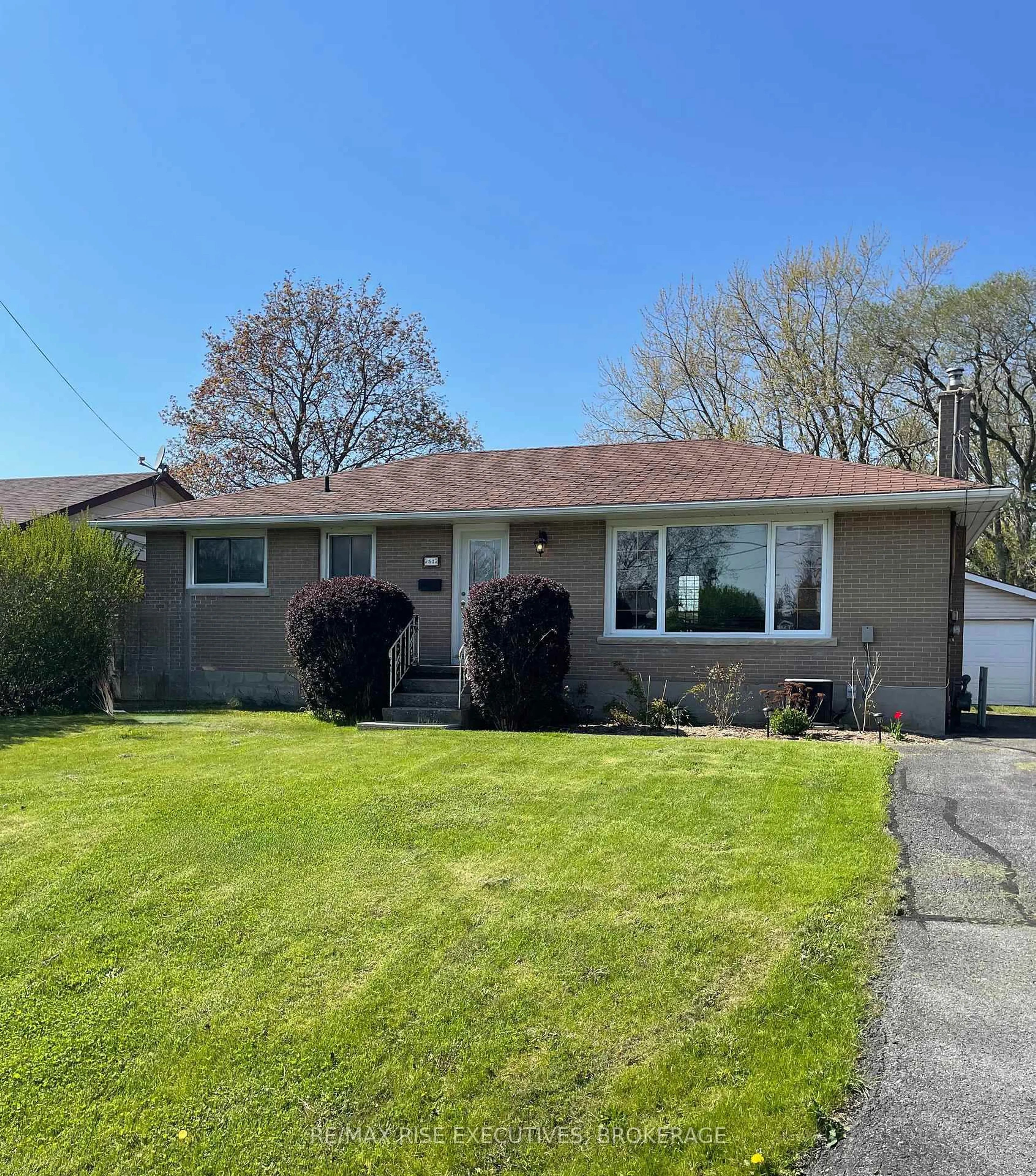 Home with vinyl exterior material, street for 50 Briscoe St, Loyalist Ontario K7N 1E9