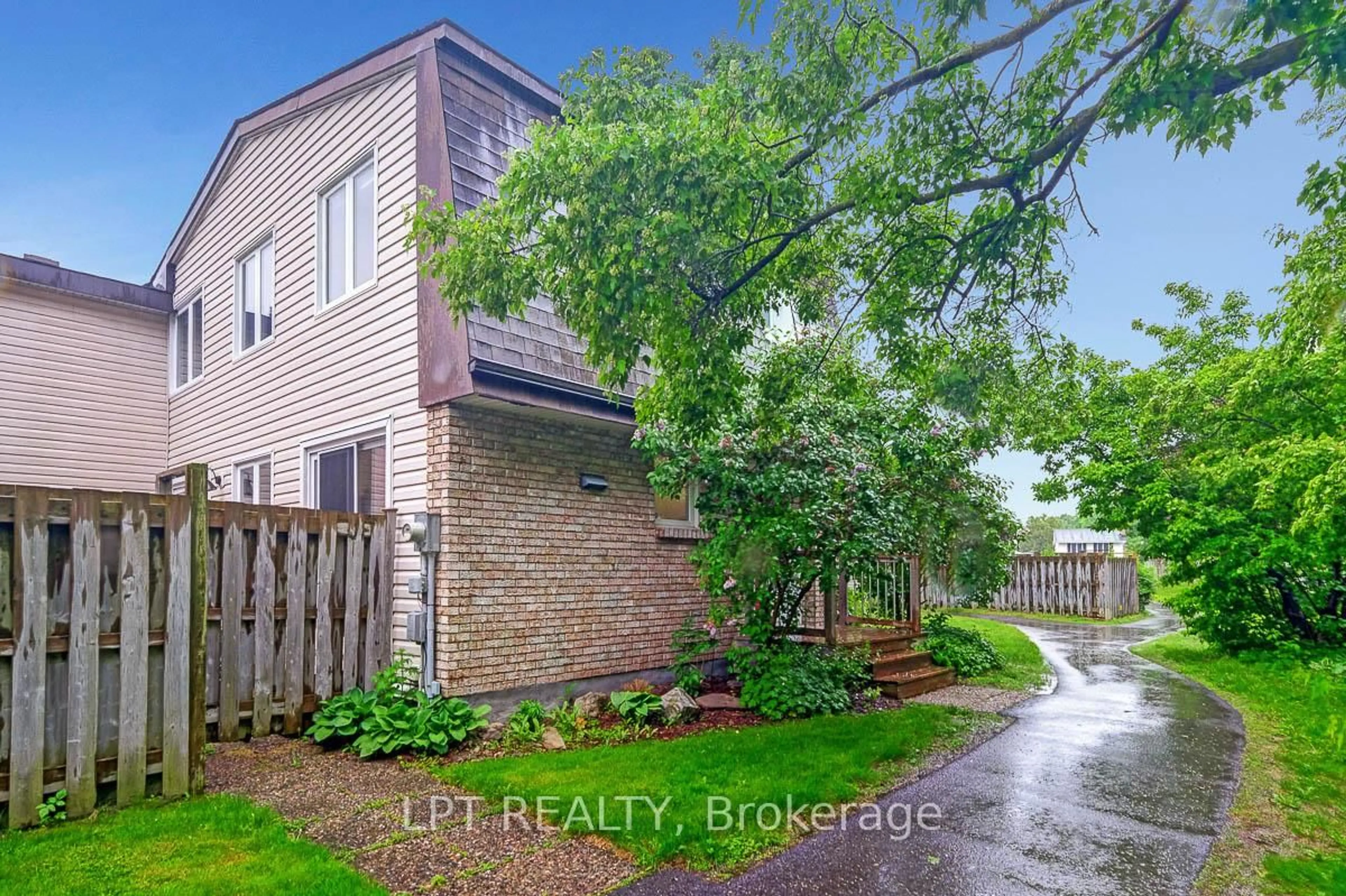 A pic from outside/outdoor area/front of a property/back of a property/a pic from drone, street for 3310 Southgate Rd #236, Ottawa Ontario K1V 8X4