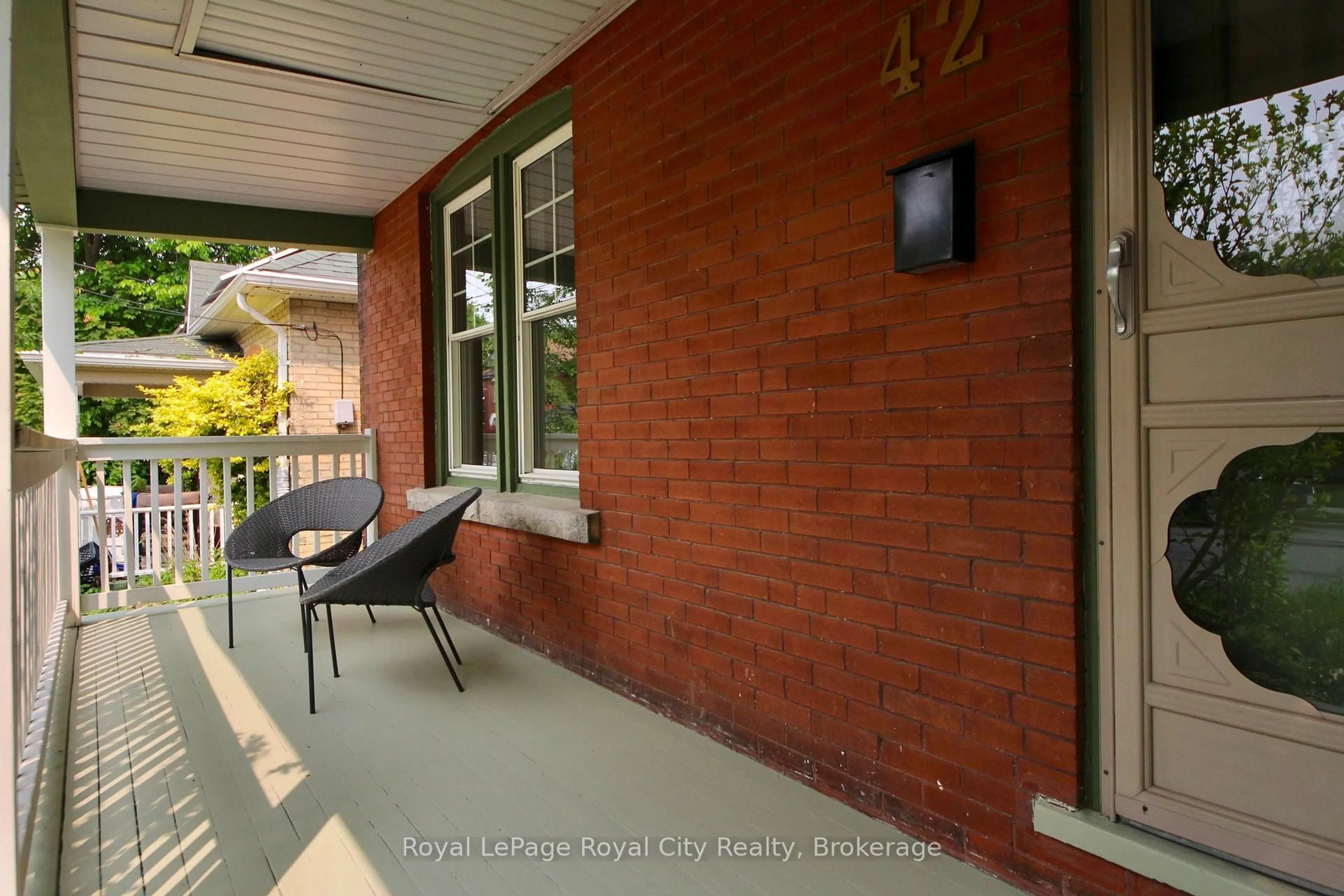 Patio, street for 42 Ontario St, Guelph Ontario N1E 3B1