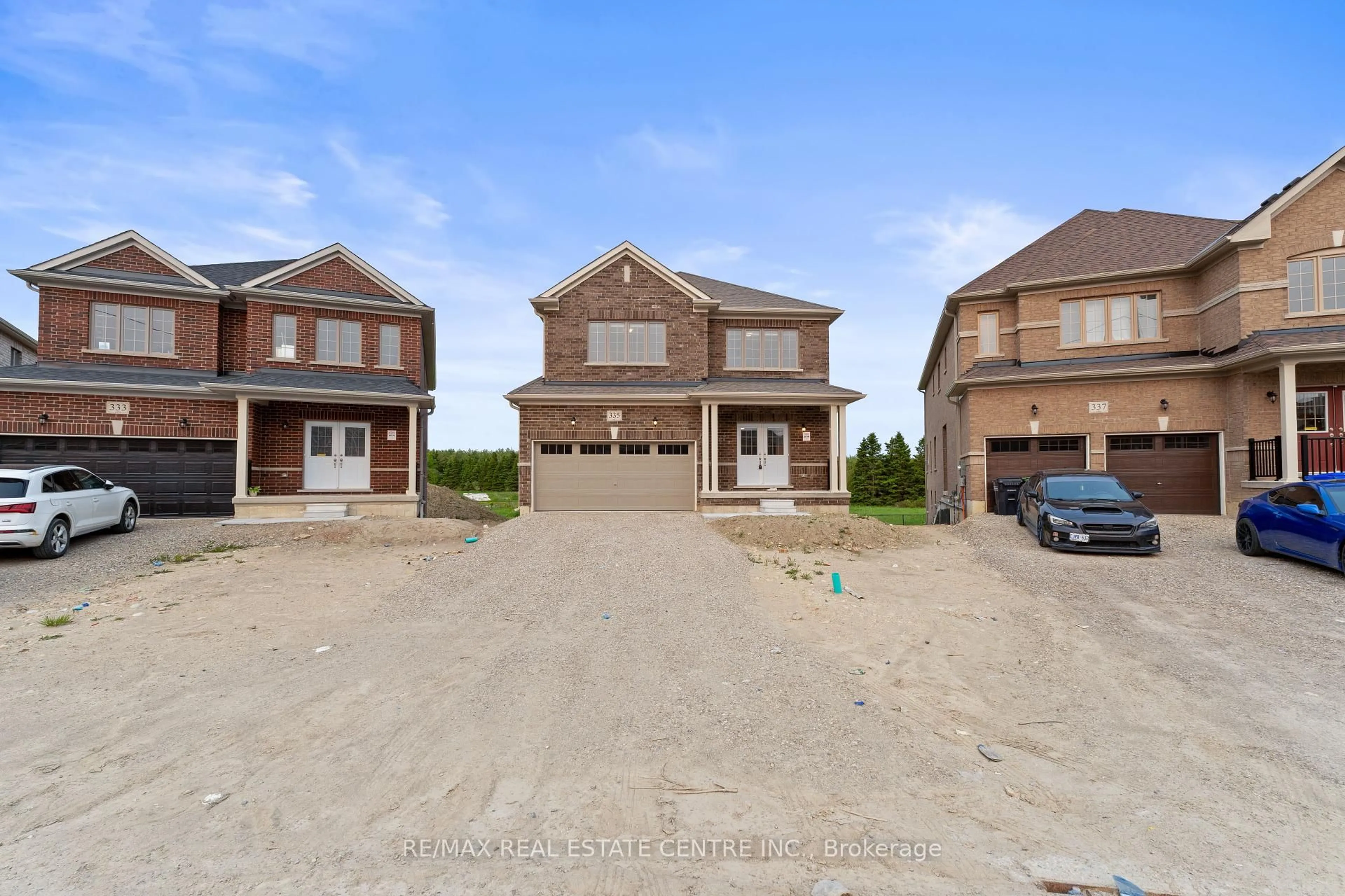 A pic from outside/outdoor area/front of a property/back of a property/a pic from drone, street for 335 Russell St, Southgate Ontario N0C 1B0