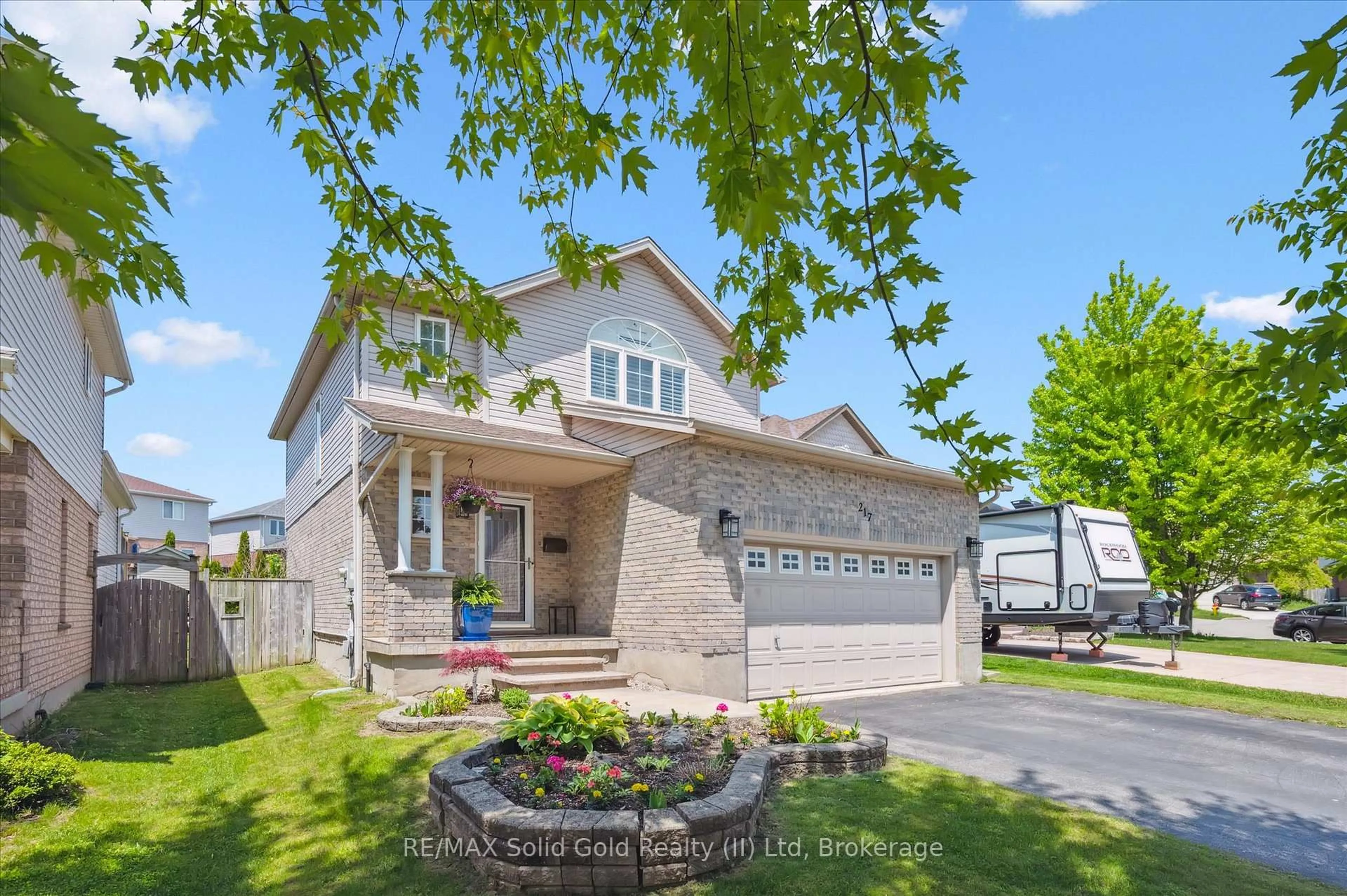 Unknown for 217 Laurel Springs Crt, Kitchener Ontario N2N 3N8