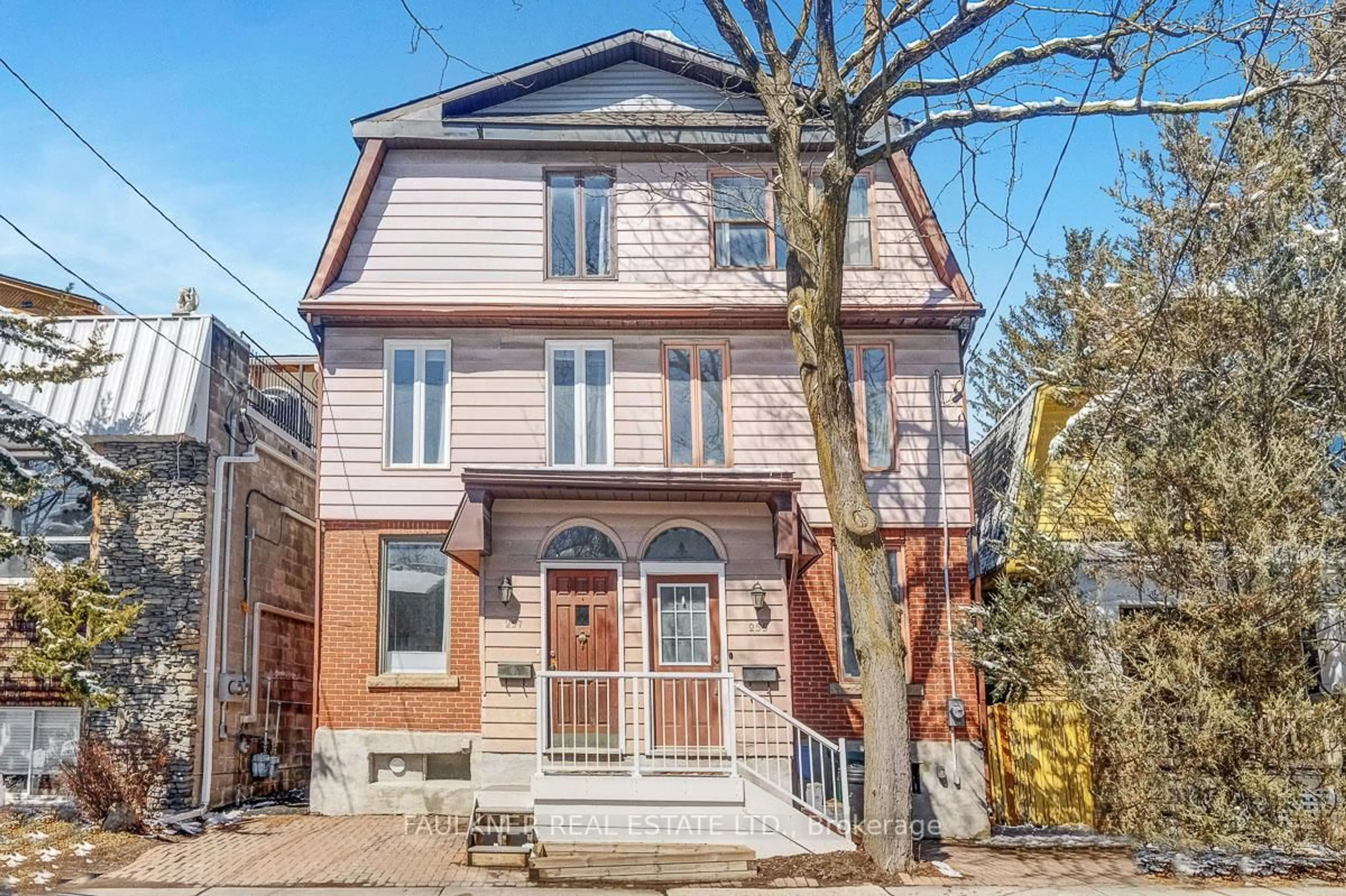 Home with brick exterior material, street for 255 Holmwood Ave, Ottawa Ontario K1S 2P8