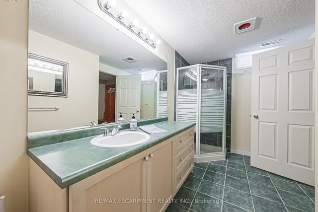 Additional property image - 134 Fieldway Dr