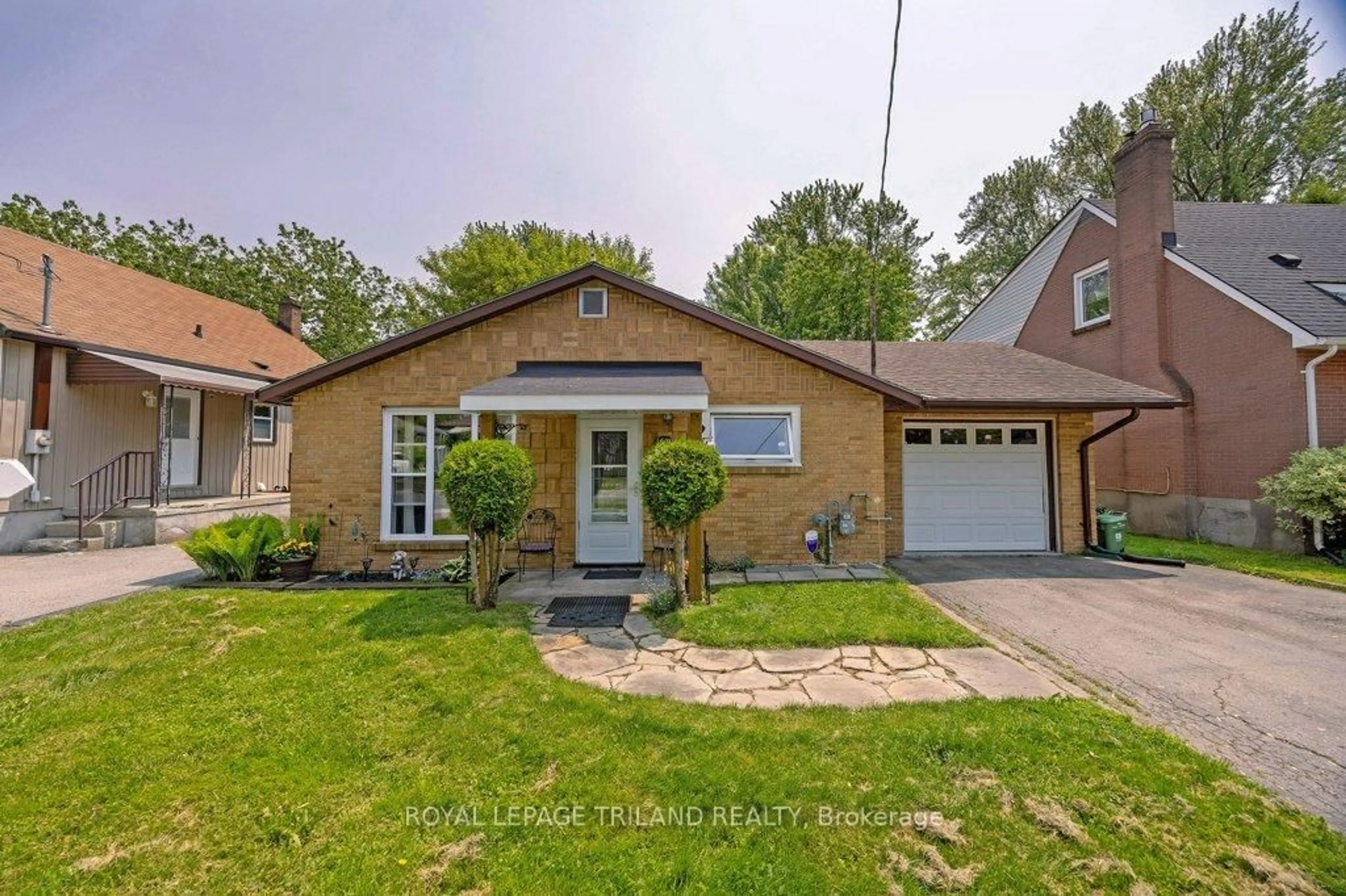 Unknown for 1629 Churchill Ave, London East Ontario N5W 2L1