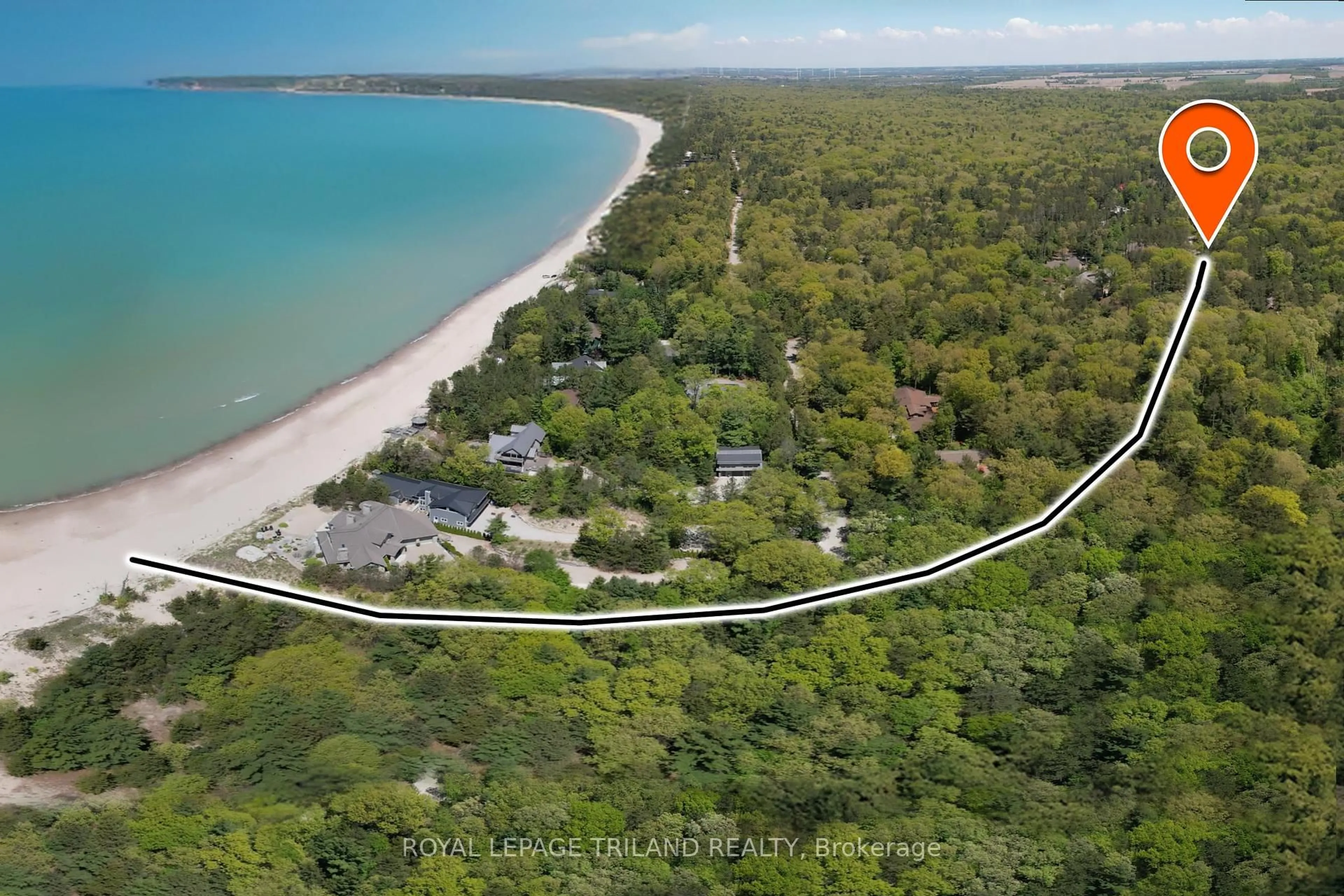 A pic from outside/outdoor area/front of a property/back of a property/a pic from drone, water/lake/river/ocean view for 9939 Pinetree Crt, Lambton Shores Ontario N0M 1T0