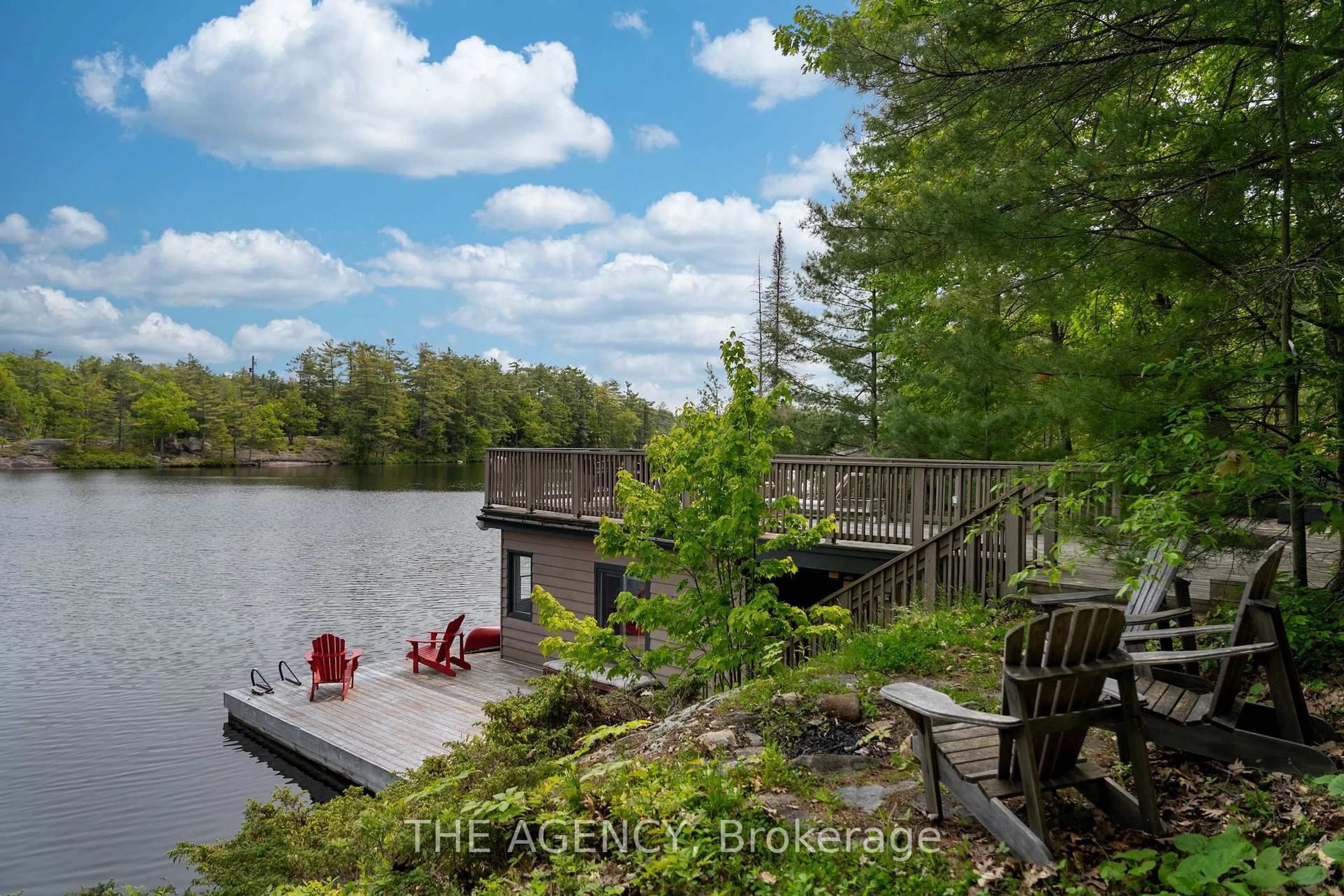 Patio, water/lake/river/ocean view for 45 Pinetree Rd, Gravenhurst Ontario P1P 1R2