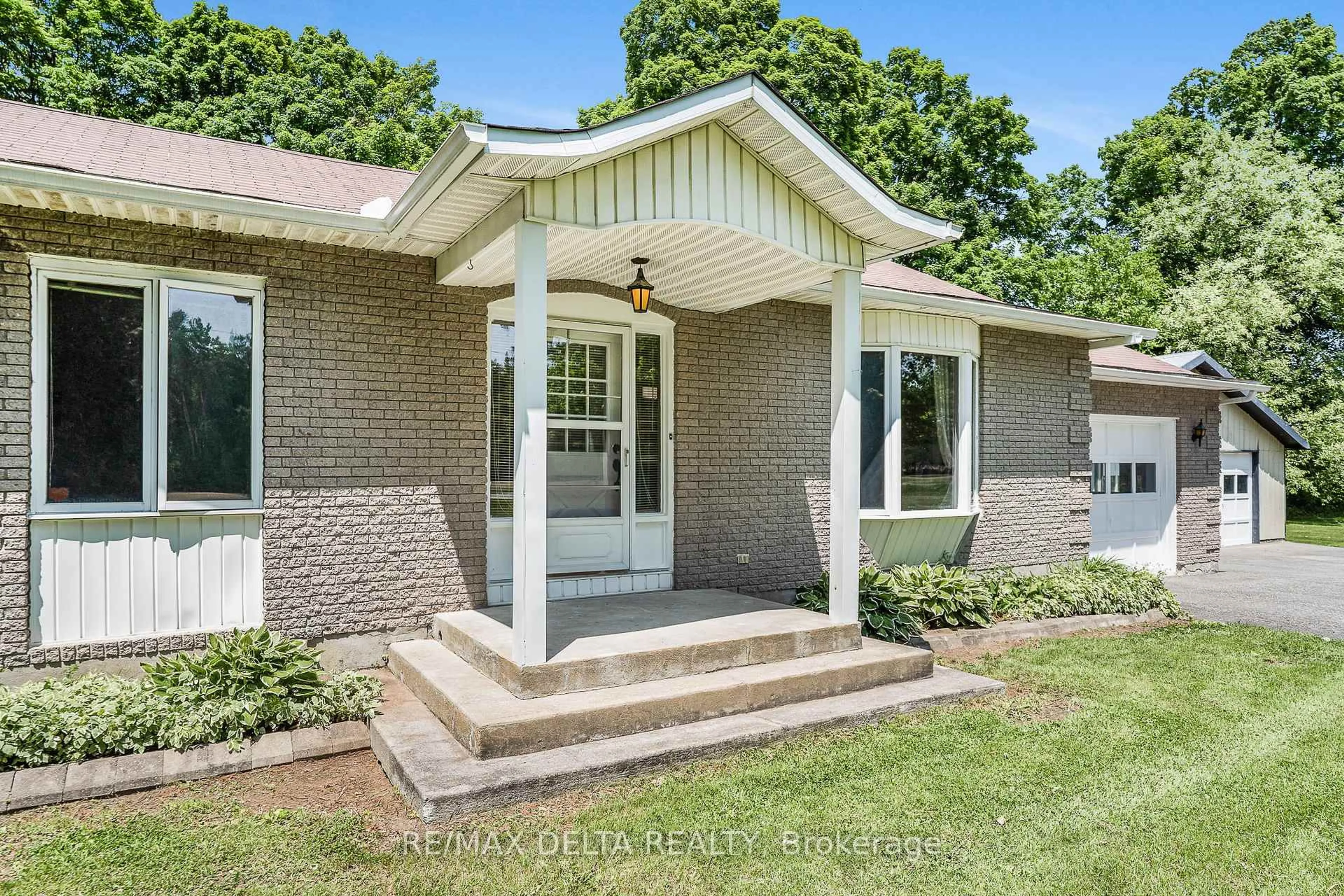 Home with brick exterior material, street for 1563 St Felix Rd, Clarence-Rockland Ontario K0A 2A0
