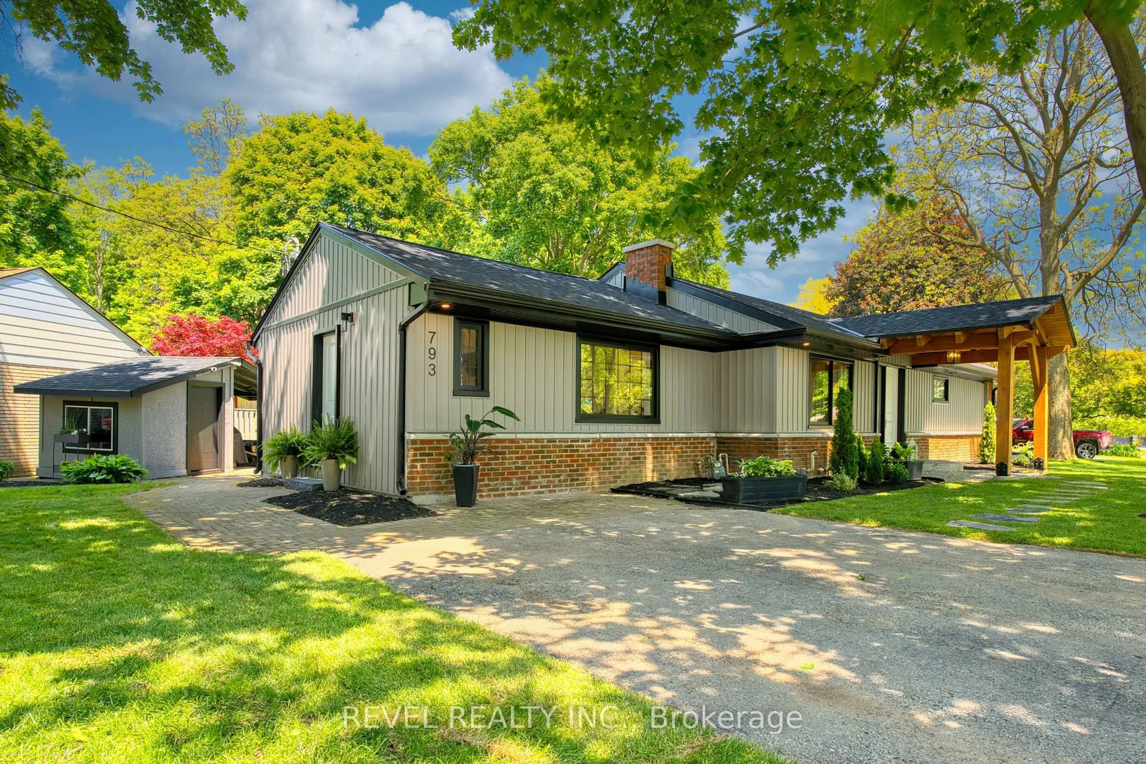 Home with brick exterior material, street for 793 Green Lane, London North Ontario N6H 2V2