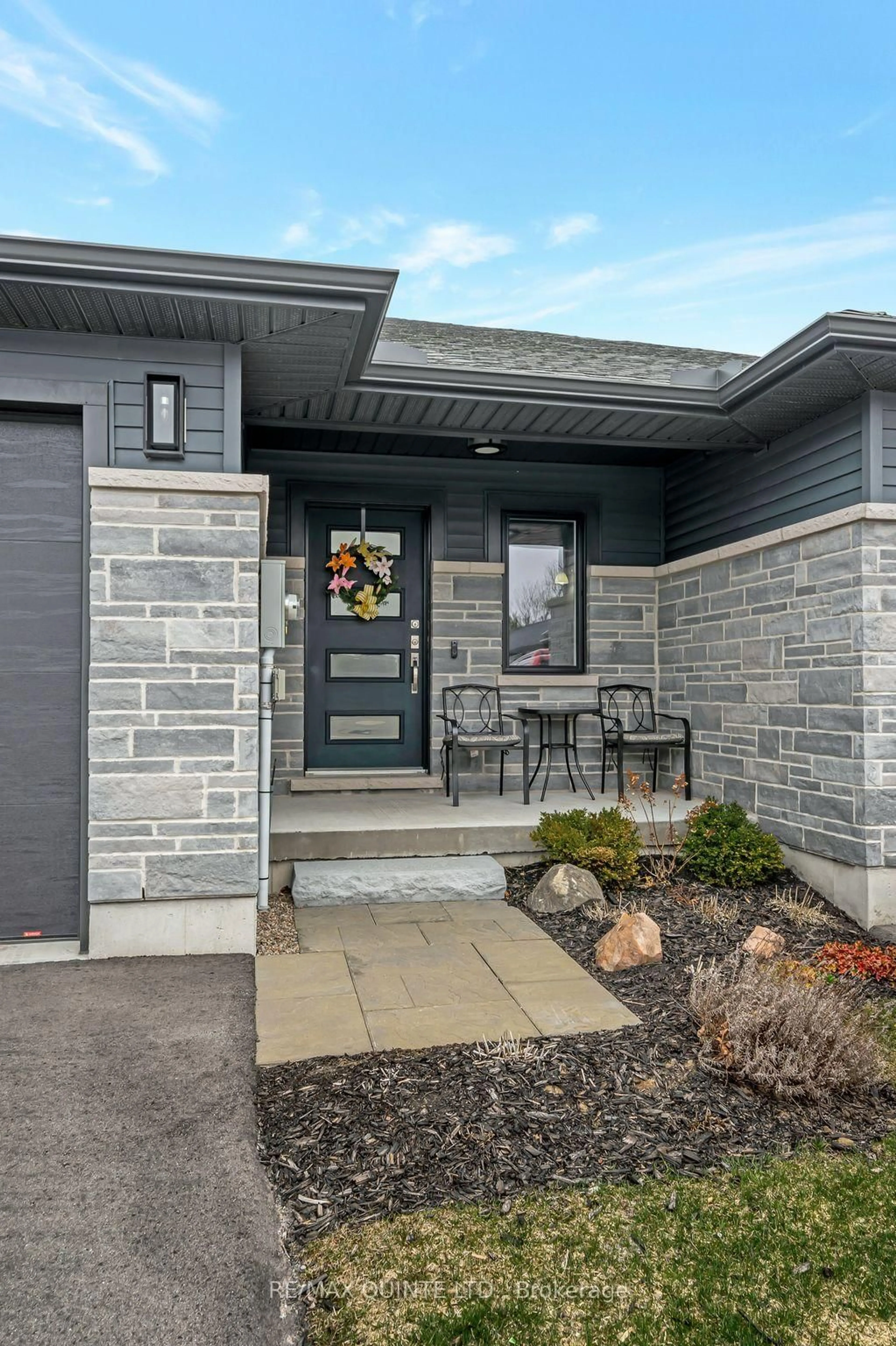 Home with brick exterior material, street for 69 Dewal Pl, Belleville Ontario K8P 0H3