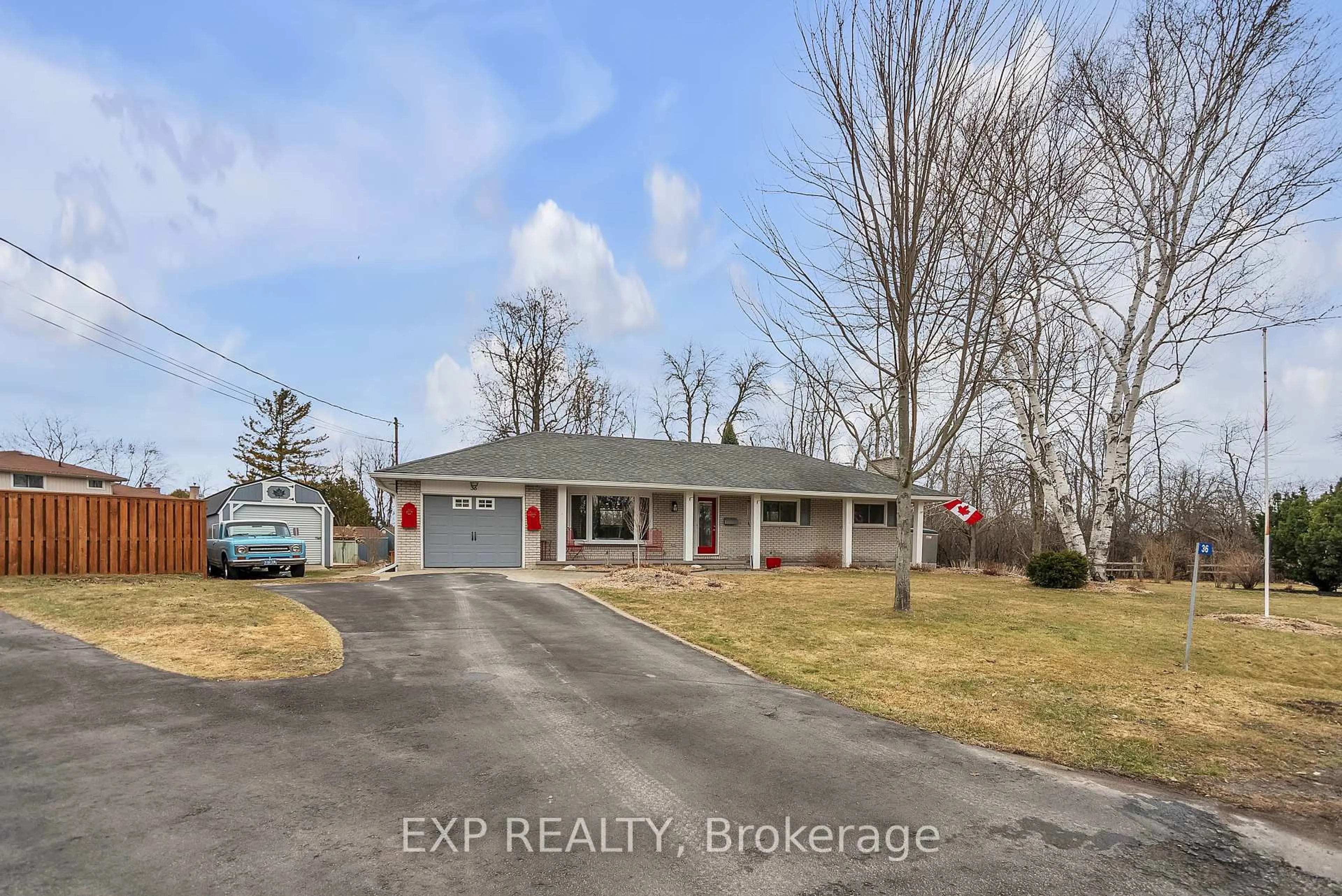 A pic from outside/outdoor area/front of a property/back of a property/a pic from drone, street for 36 Rockhill Crt, Quinte West Ontario K8R 1G3