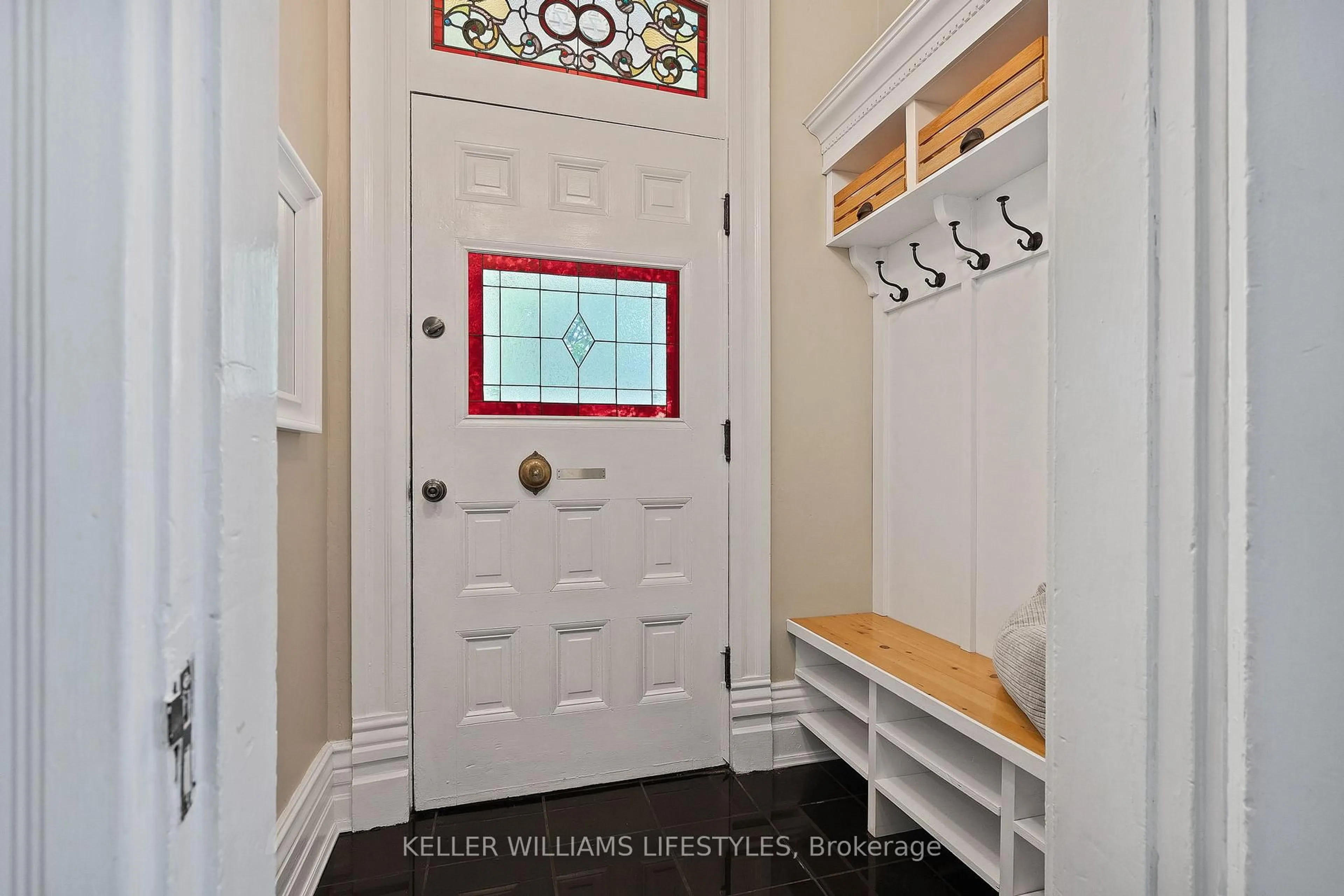 Indoor entryway for 77 Byron Ave, London South Ontario N6C 1C6