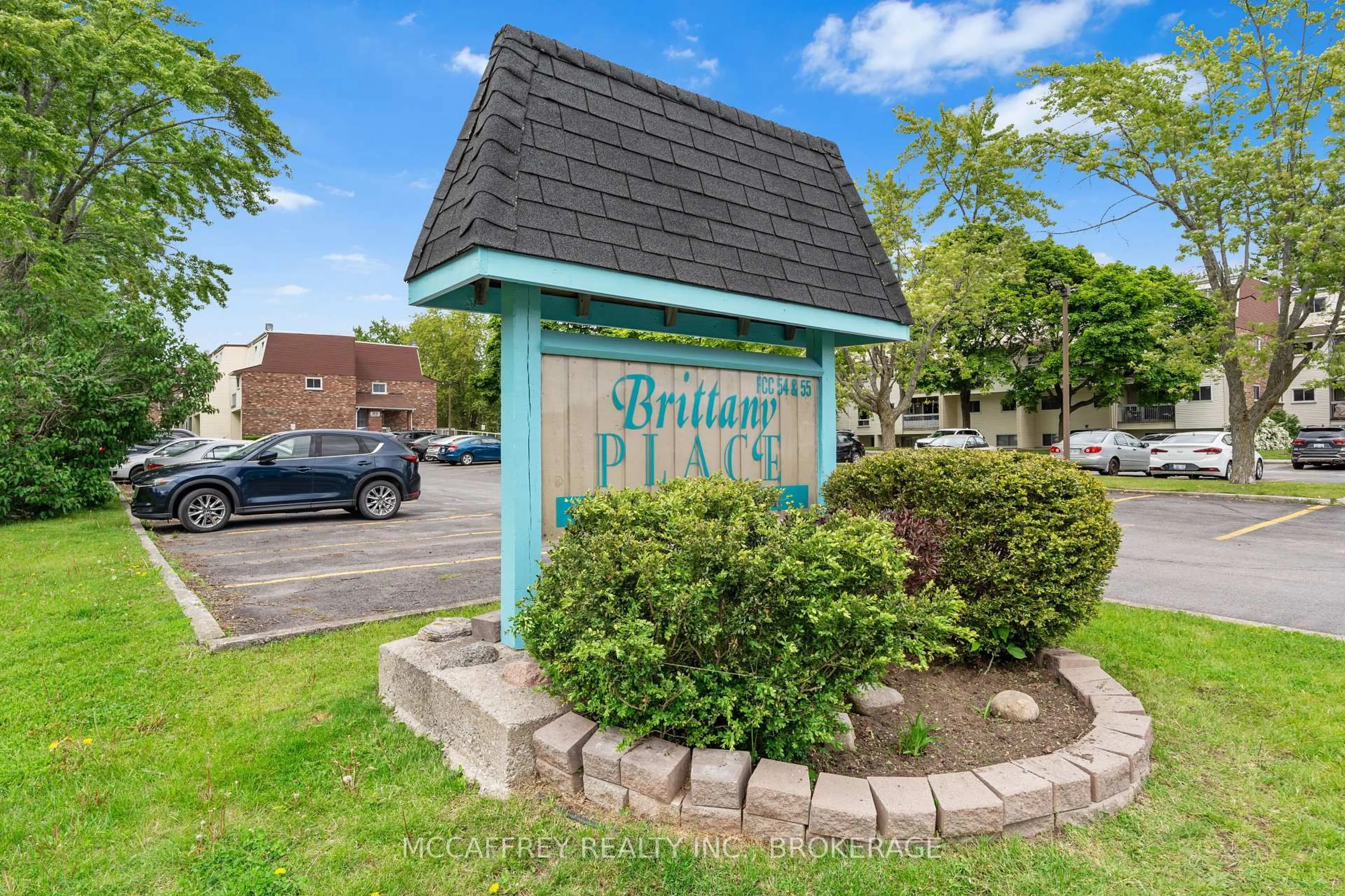 Unknown for 1010 Pembridge Cres, Kingston Ontario K7P 1A3