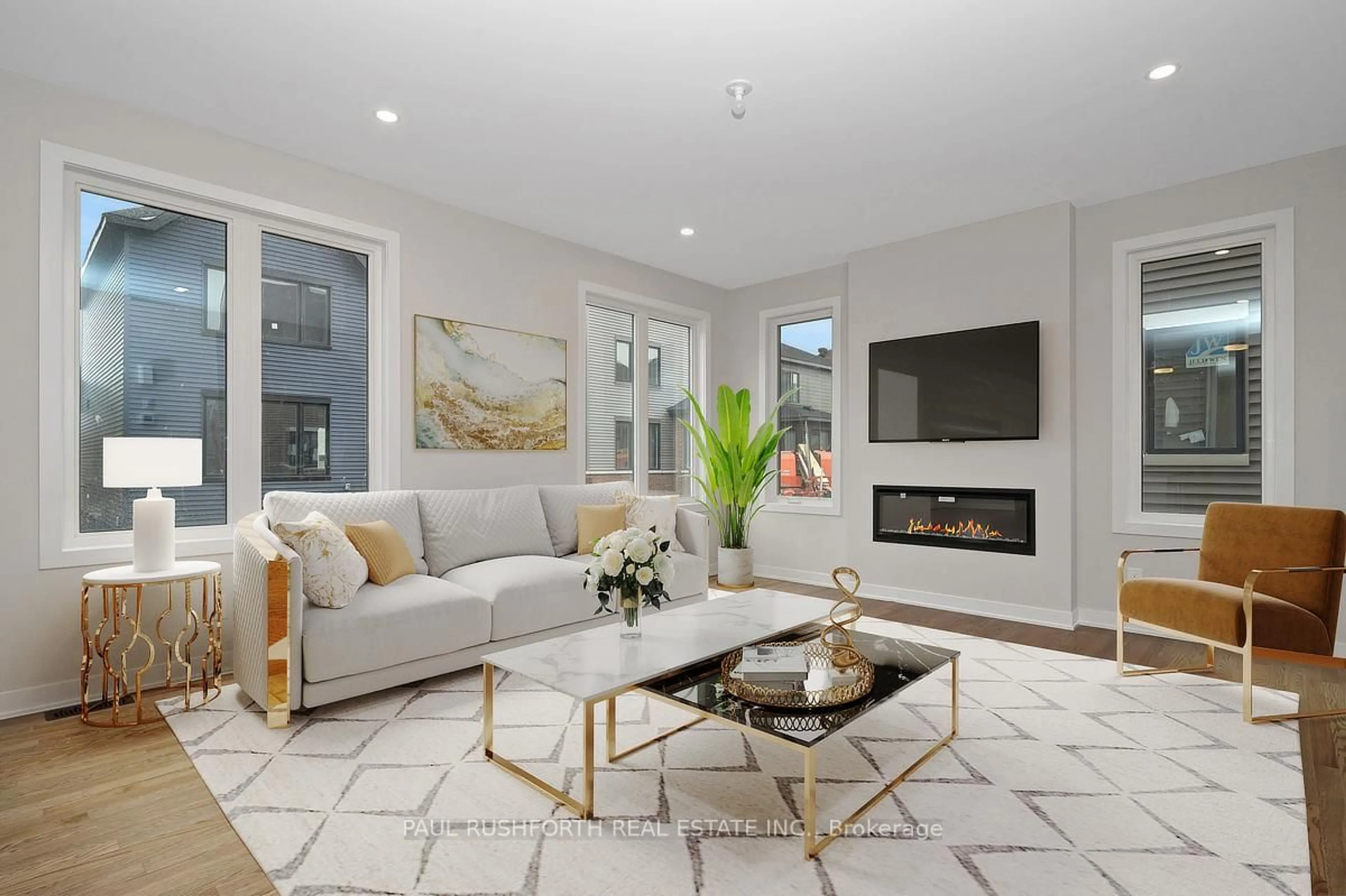 Living room with furniture, unknown for 336 Peninsula Rd, Ottawa Ontario K2J 7L9