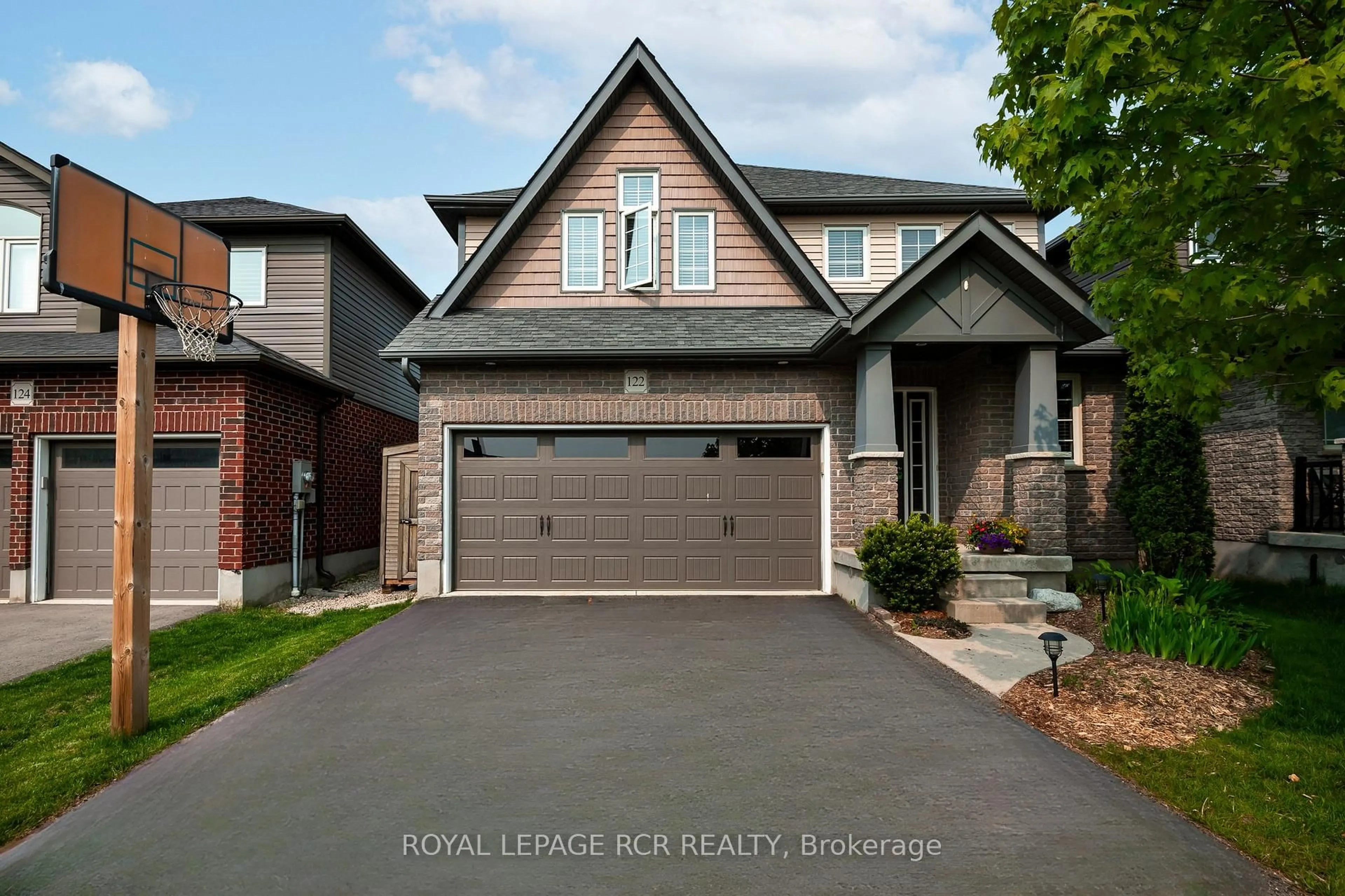Home with brick exterior material, street for 122 Taylor Dr, East Luther Grand Valley Ontario L9W 6P1