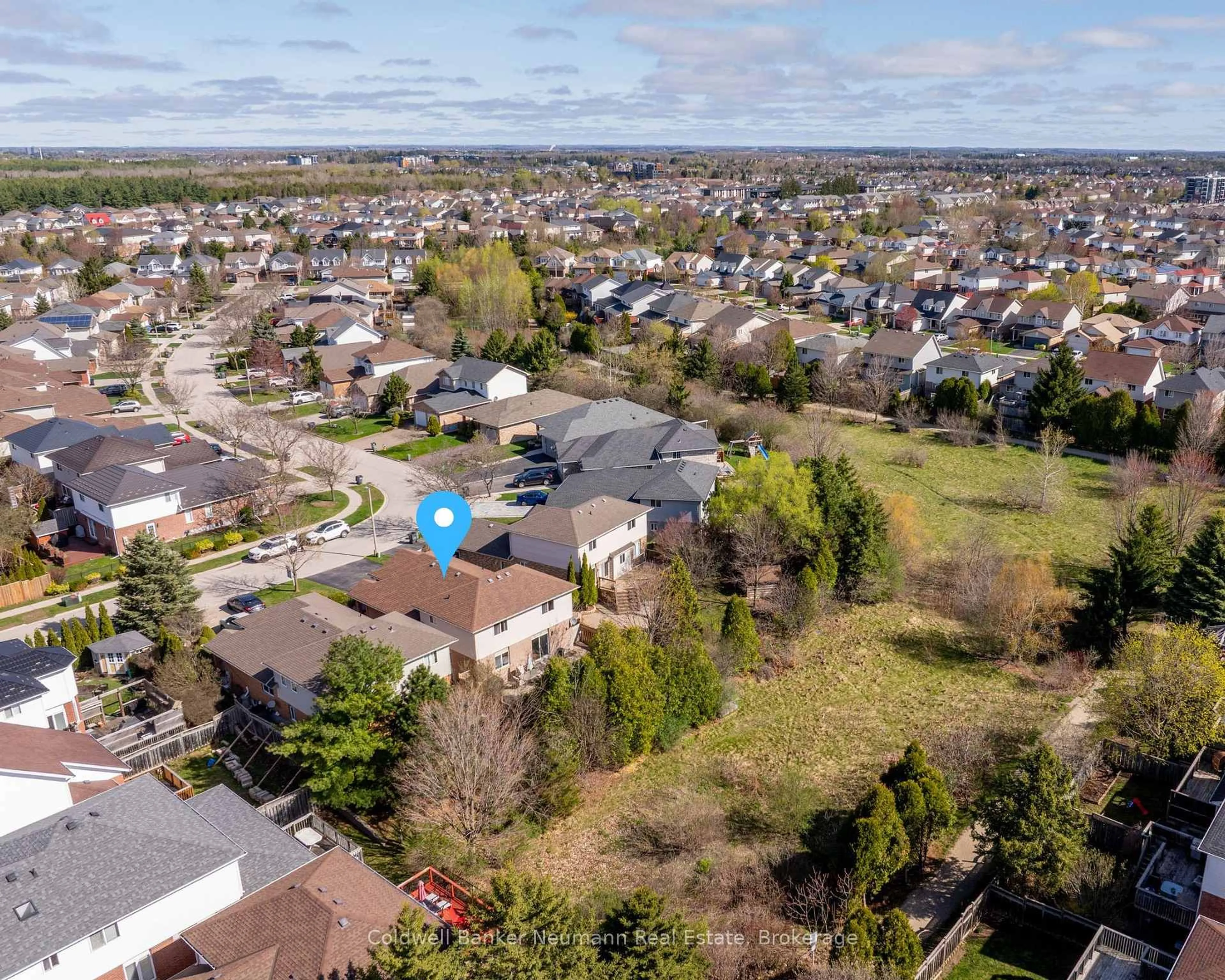 A pic from outside/outdoor area/front of a property/back of a property/a pic from drone, street for 38 Carroll Cres, Guelph Ontario N1G 5B5