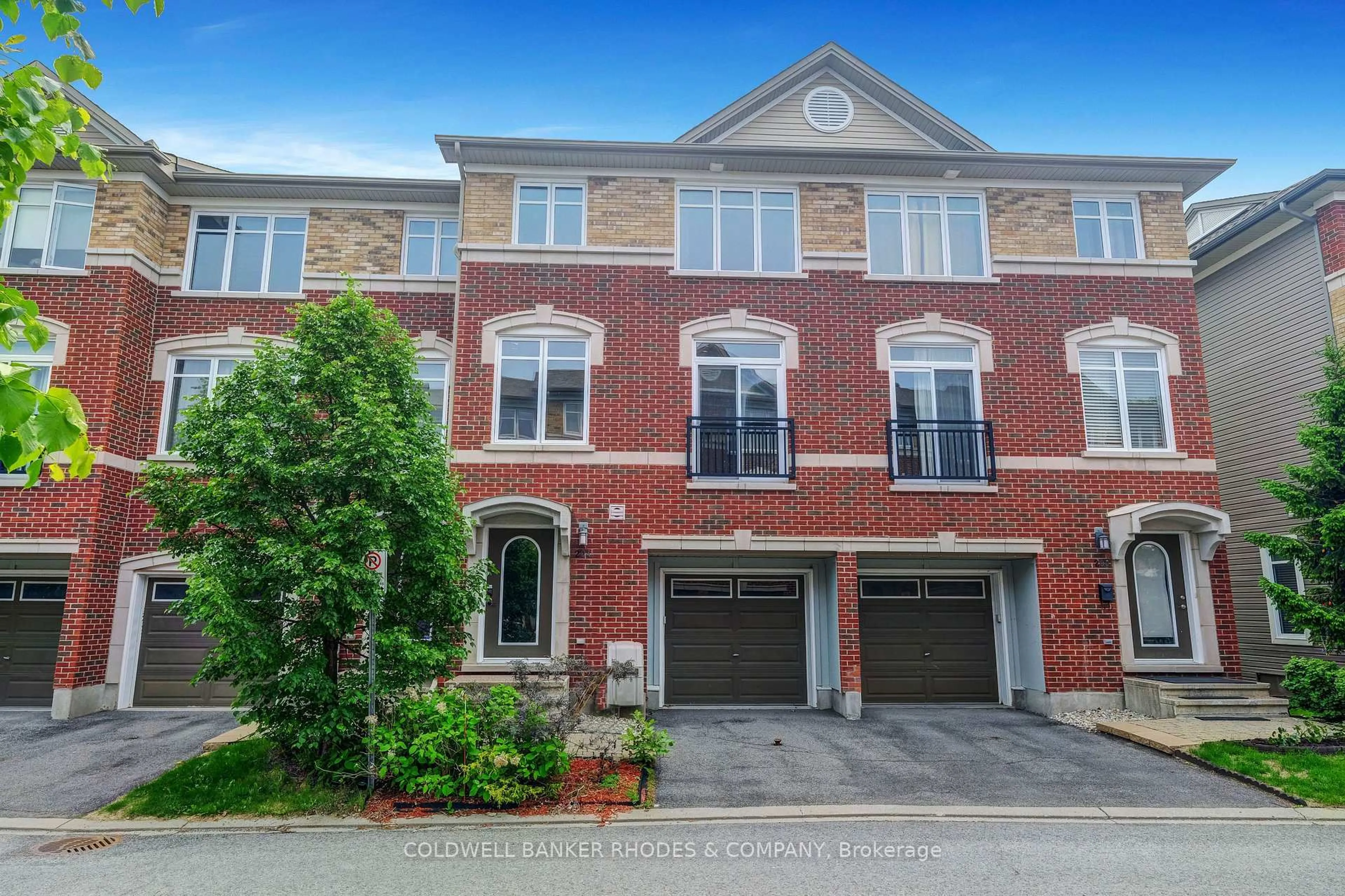 Home with brick exterior material, street for 204 Accolade Private, Ottawa Ontario K2G 4R8