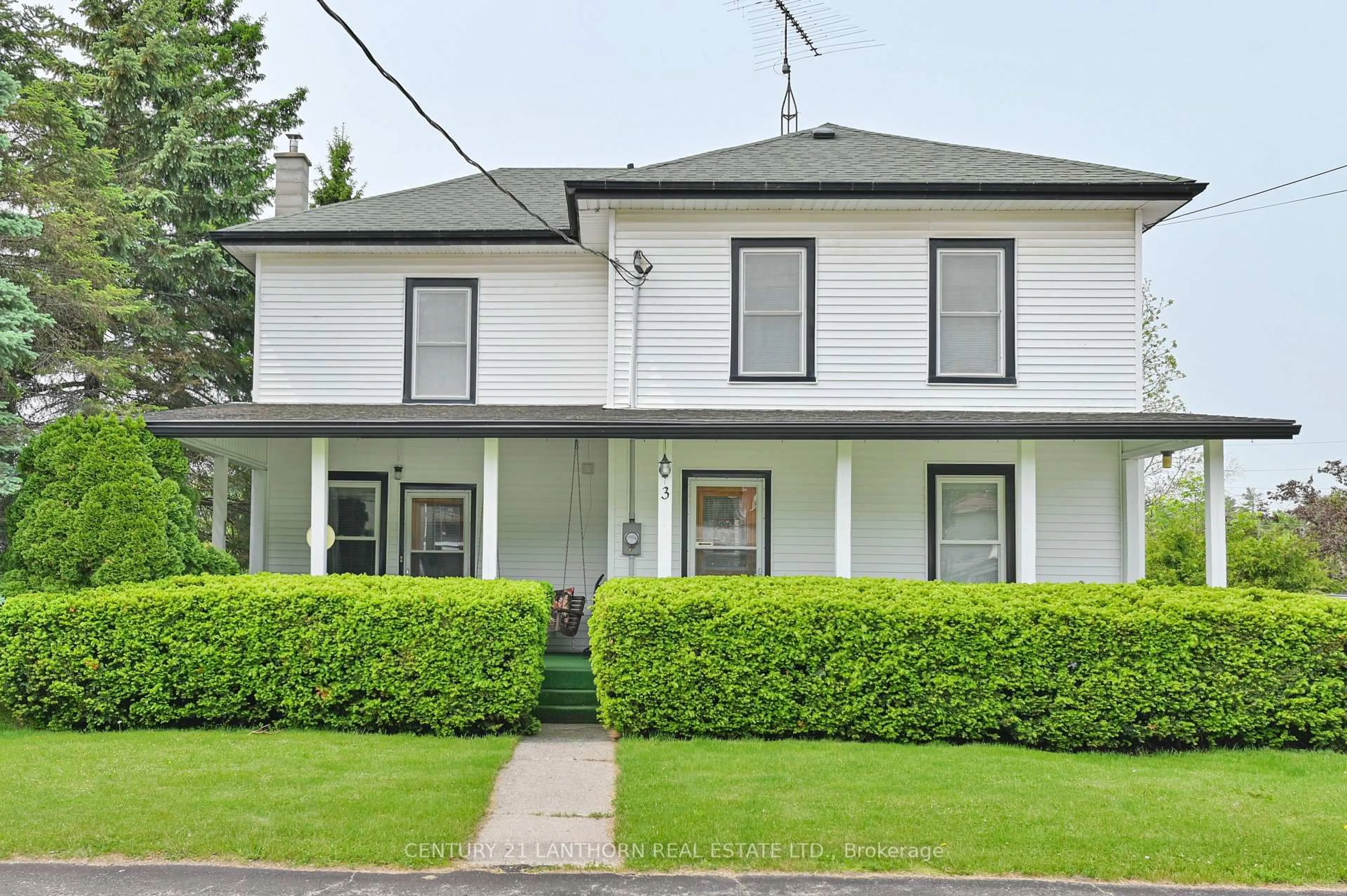 Home with vinyl exterior material, street for 3 Main St, Limoges Ontario K0K 2M0