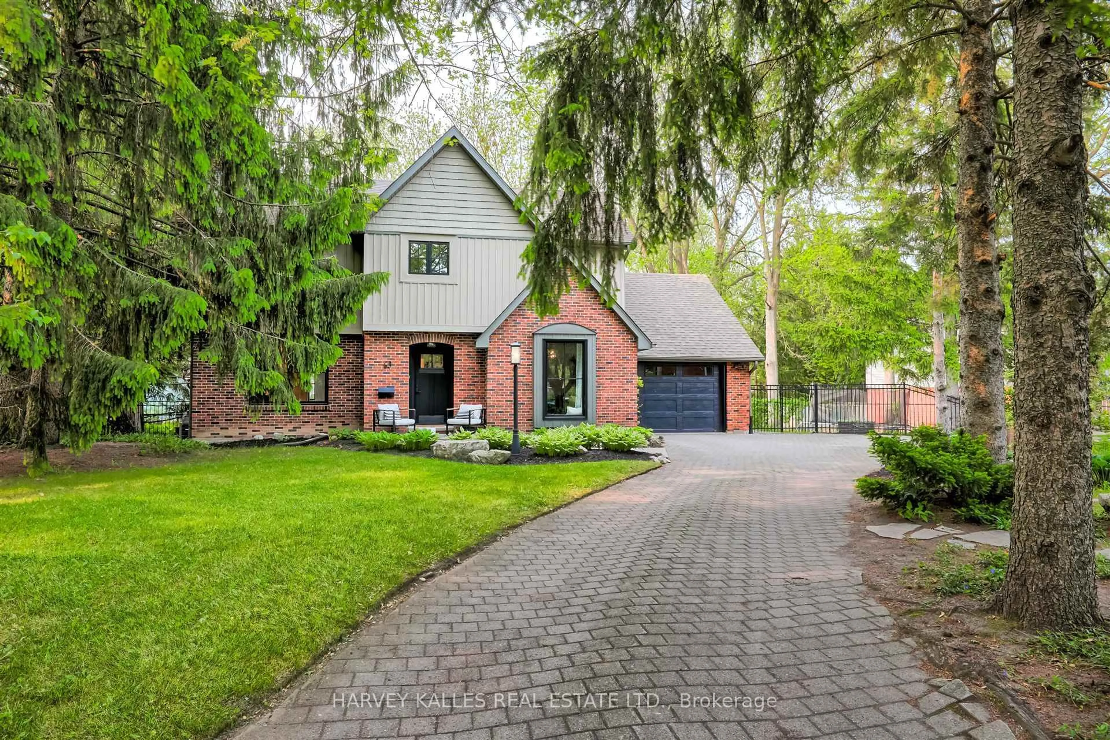 Home with brick exterior material, street for 63 Inwood Cres, Kitchener Ontario N2M 2L9