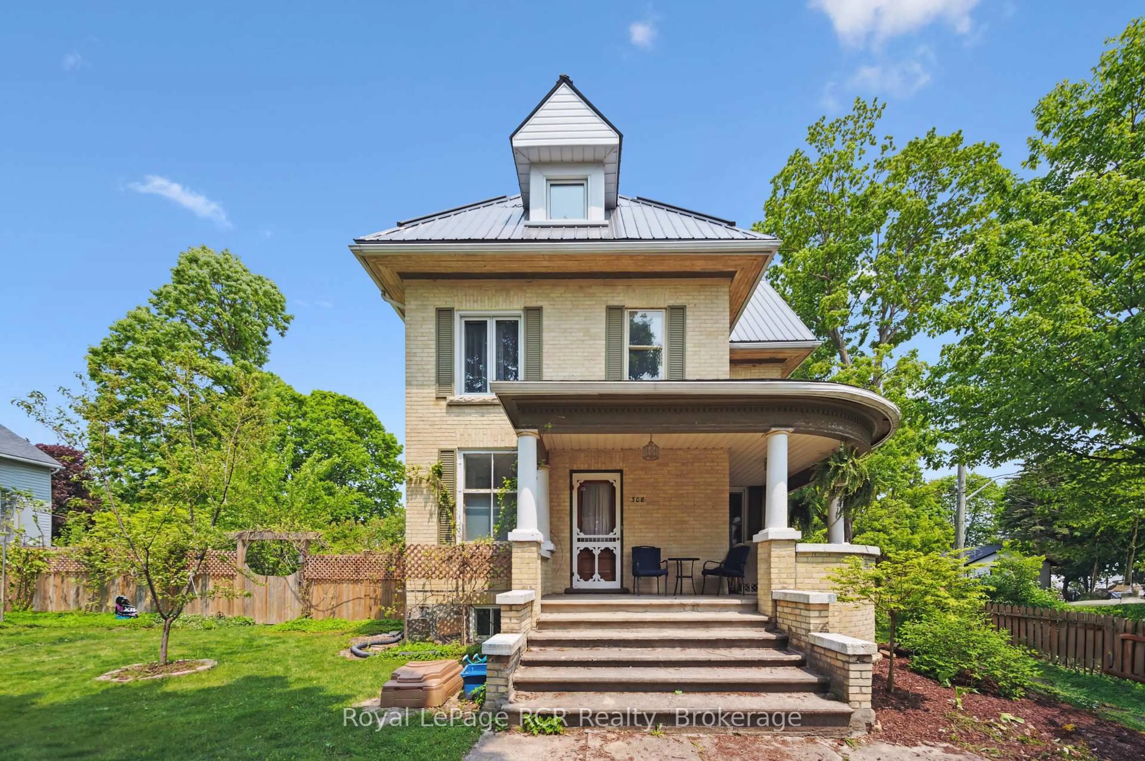 Home with brick exterior material, building for 308 Fergus St, Wellington North Ontario N0G 2L2