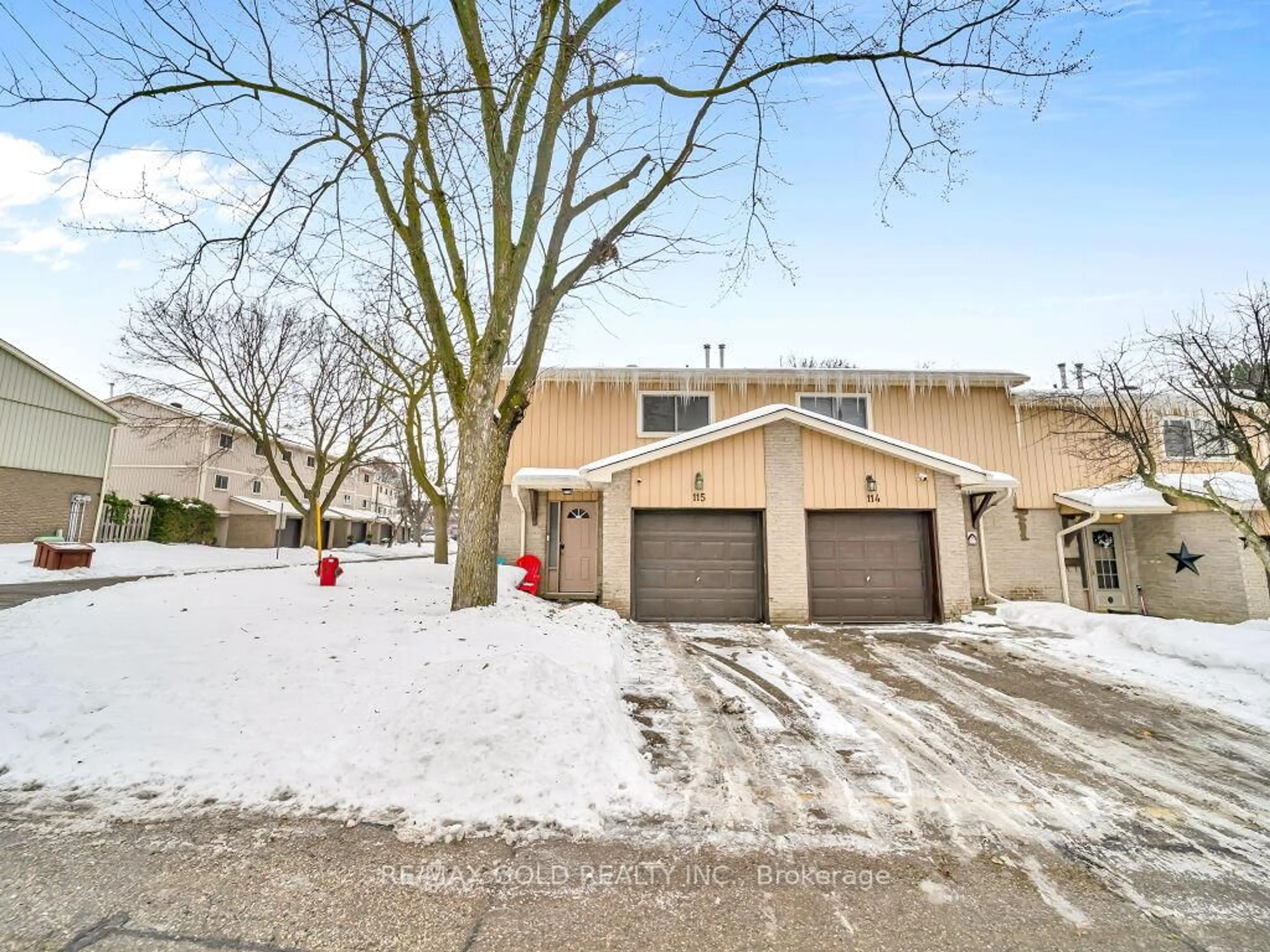 Unknown for 51 Paulander Dr #115, Kitchener Ontario N2M 5E5
