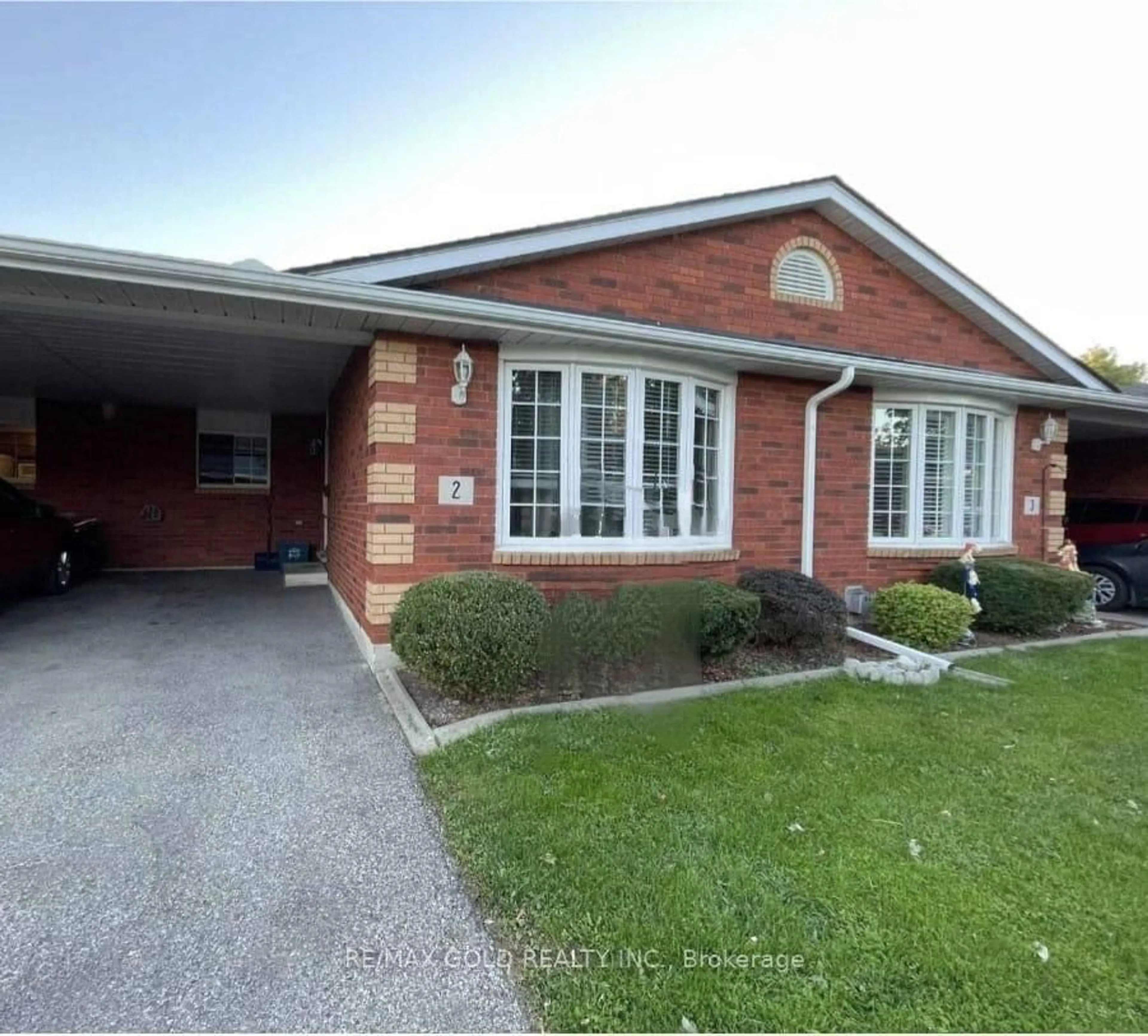 Home with brick exterior material, street for 570 West St #2, Brantford Ontario N3R 7Y7