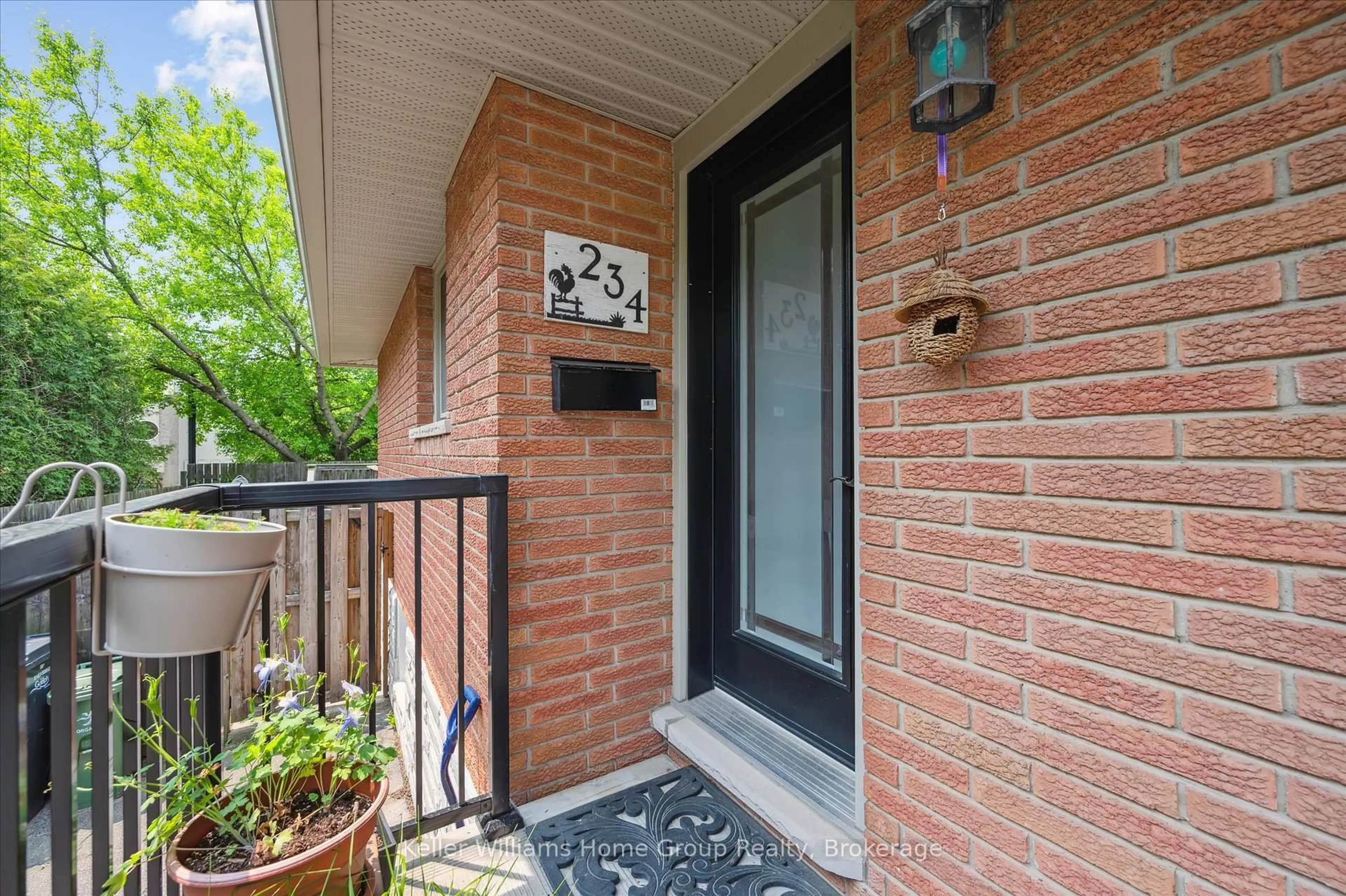 Unknown for 234 Delhi St, Guelph Ontario N1E 4K2