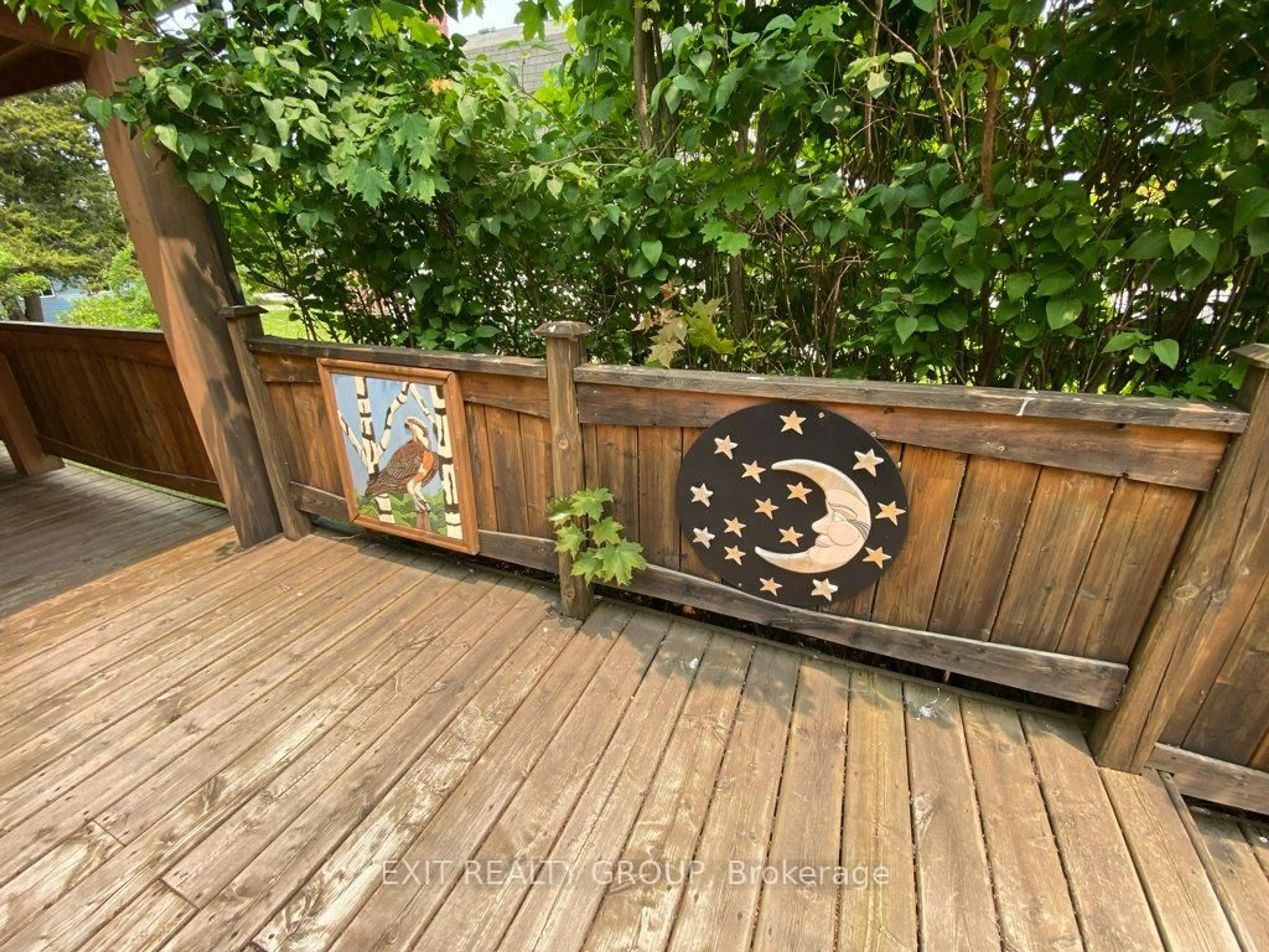 Patio, unknown for 146 Creswell Dr, Quinte West Ontario K8V 3H4