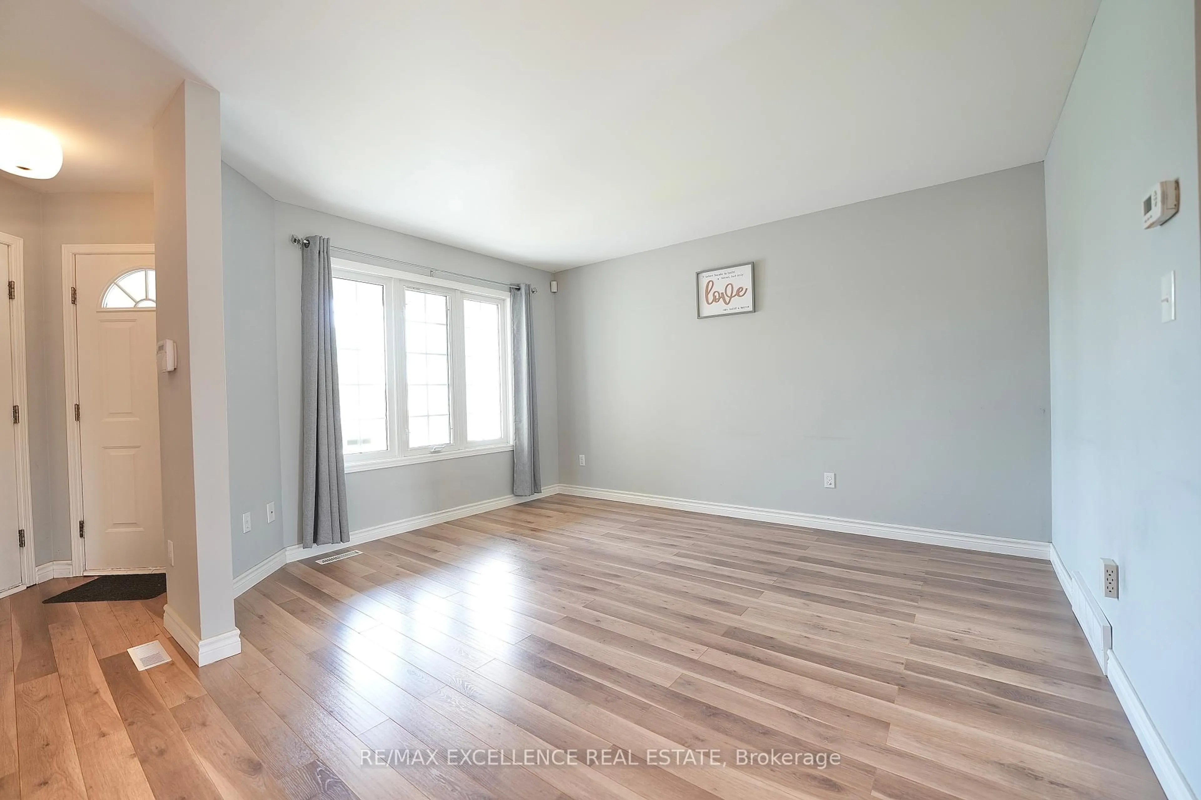 A pic of a room for 39 PHAIR Cres, London South Ontario N5Z 5B5
