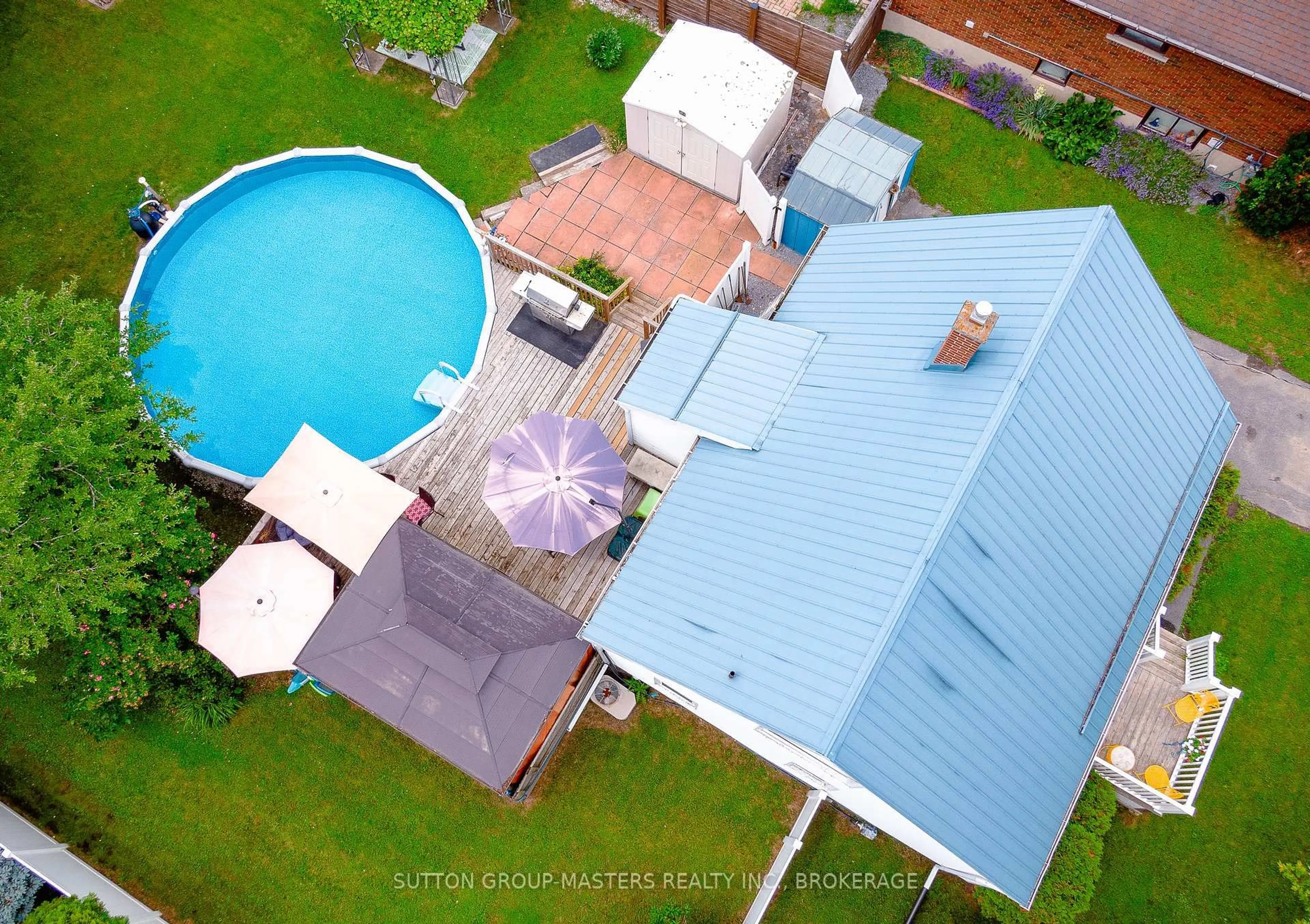 A pic from outside/outdoor area/front of a property/back of a property/a pic from drone, unknown for 49 Sunny Acres Rd, Kingston Ontario K7M 3N3